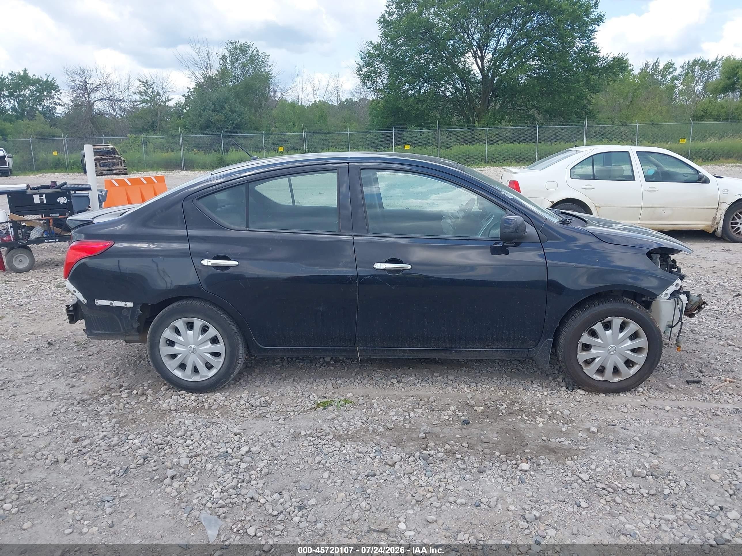 2014 Nissan Versa 1.6 Sv Black vin: 3N1CN7AP2EL807569