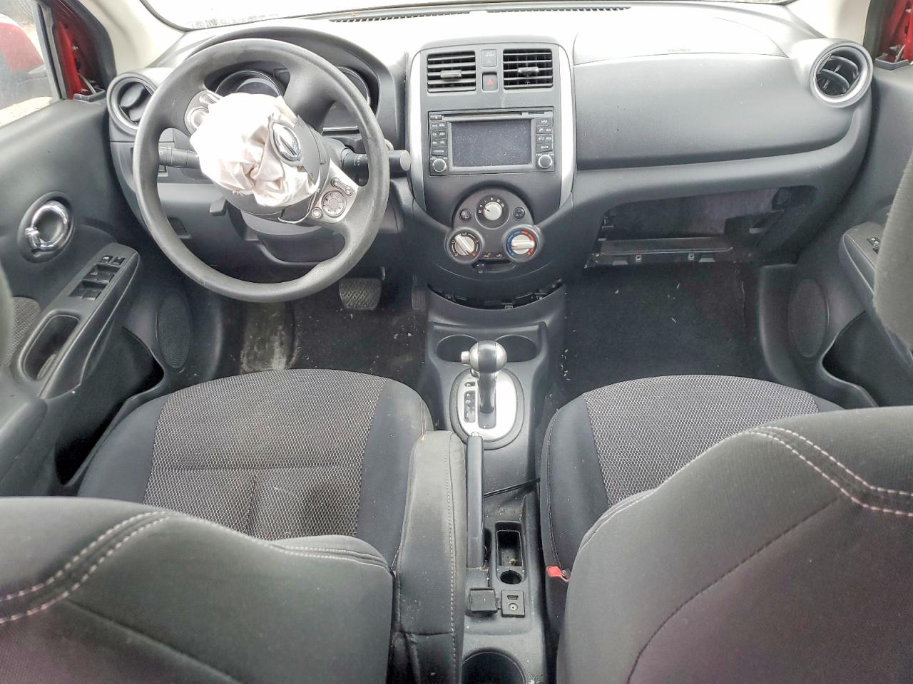 2014 Nissan Versa Red vin: 3N1CN7AP2EL823920