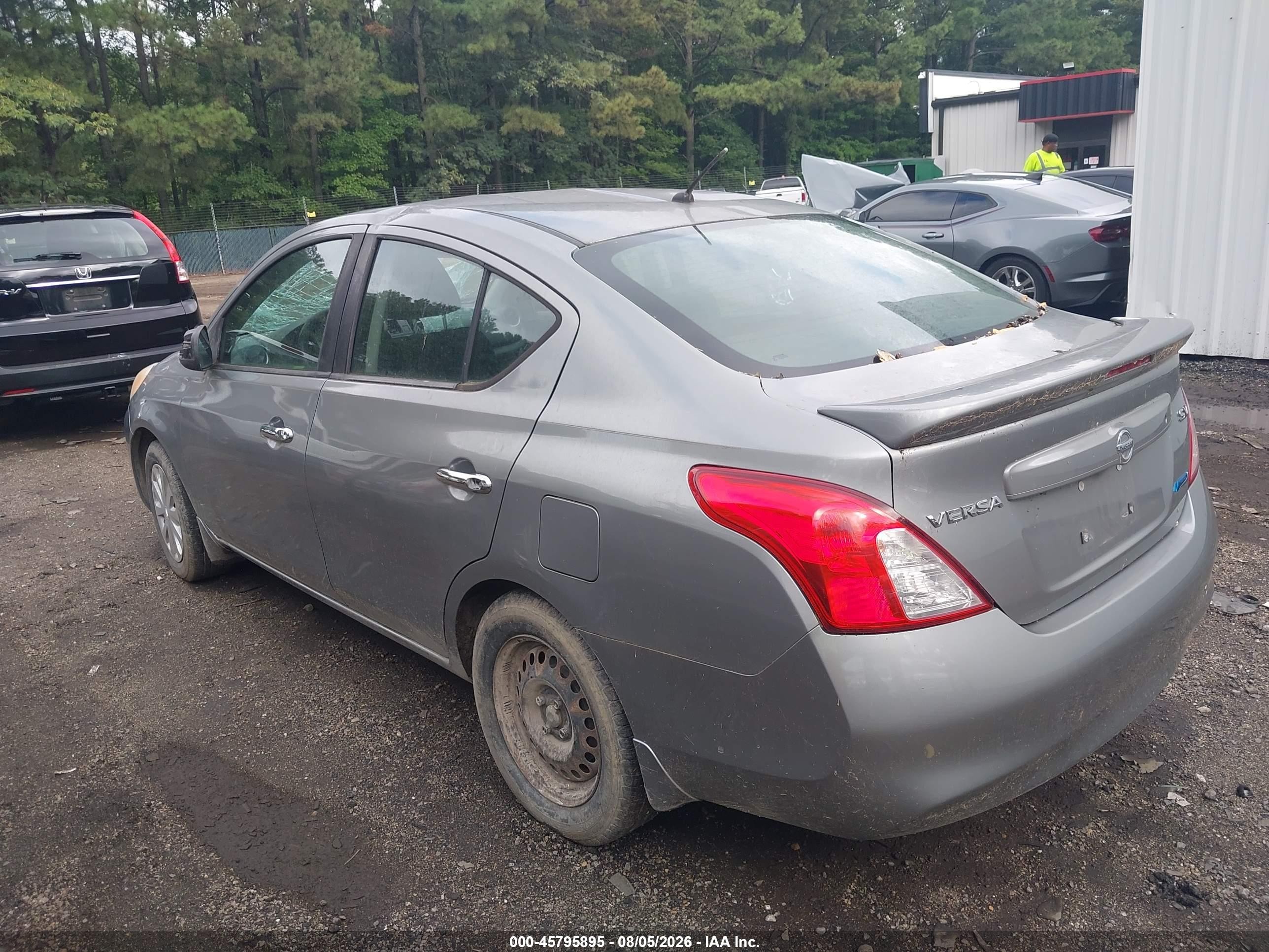 2014 Nissan Versa 1.6 Sv Серый vin: 3N1CN7AP2EL829166