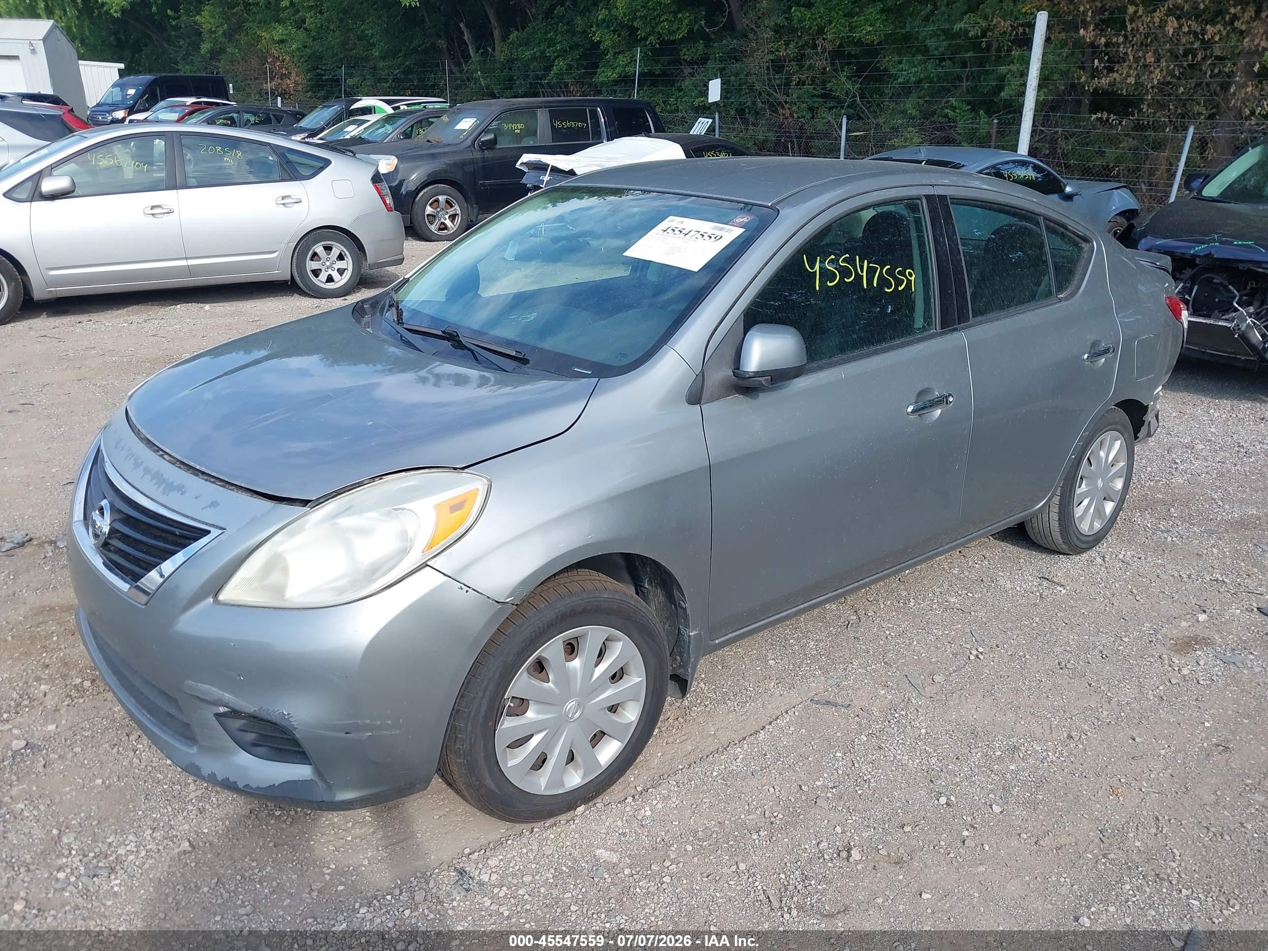 2014 Nissan Versa 1.6 Sv Gray vin: 3N1CN7AP2EL843276
