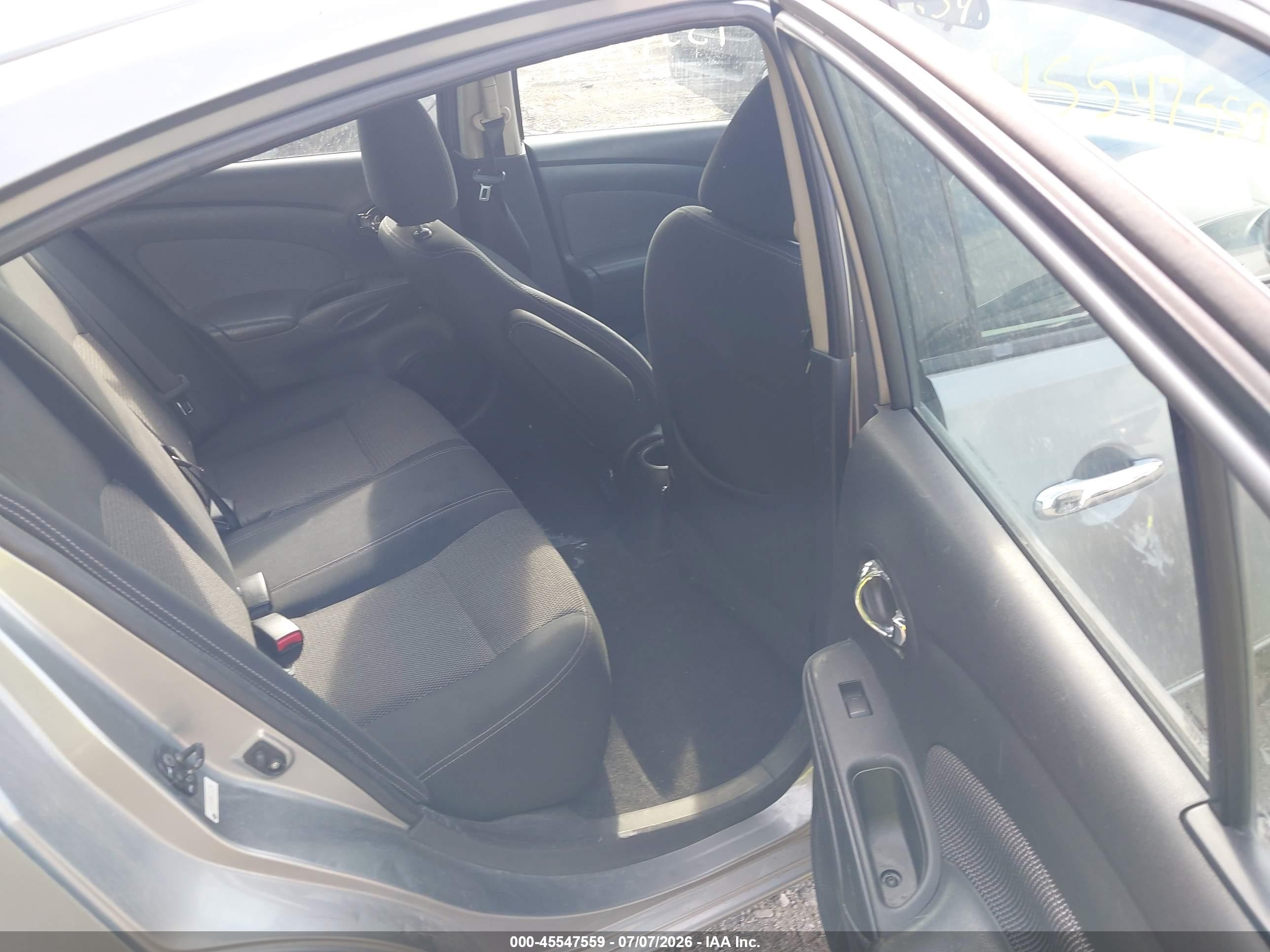 2014 Nissan Versa 1.6 Sv Gray vin: 3N1CN7AP2EL843276