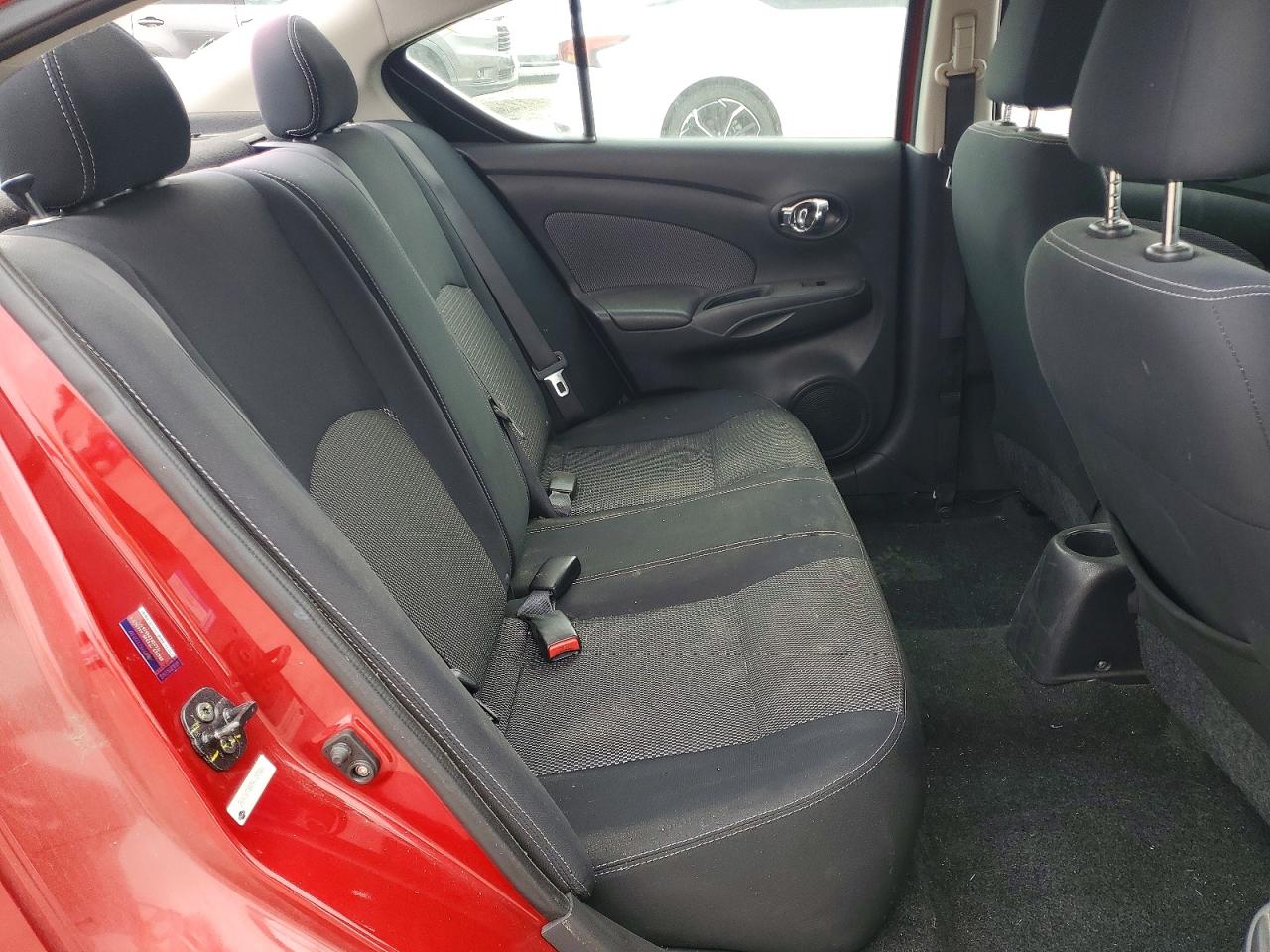 2014 Nissan Versa 1.6 Sv Red vin: 3N1CN7AP2EL867884