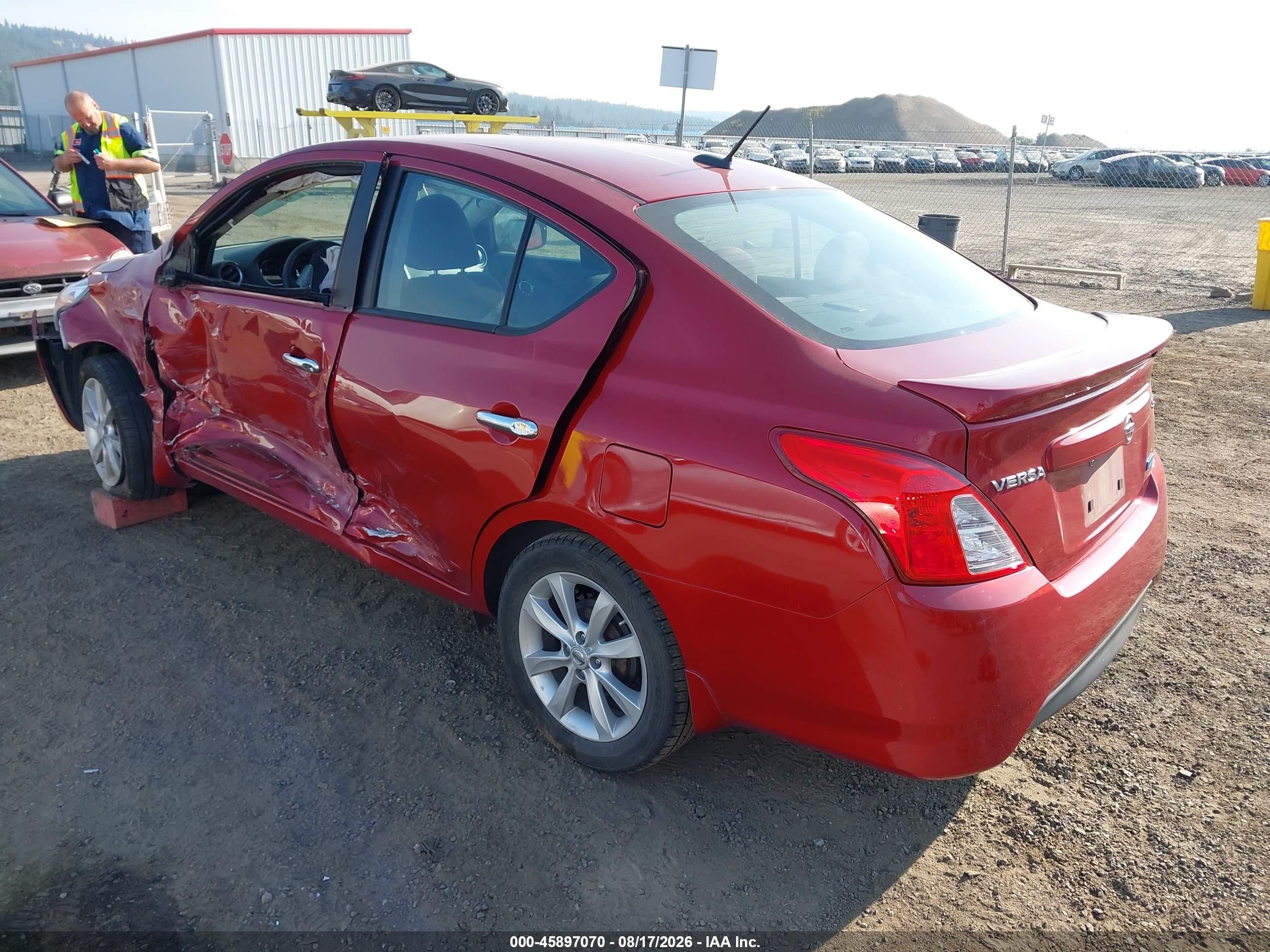 2015 Nissan Versa 1.6 Sl Red vin: 3N1CN7AP2FL800638