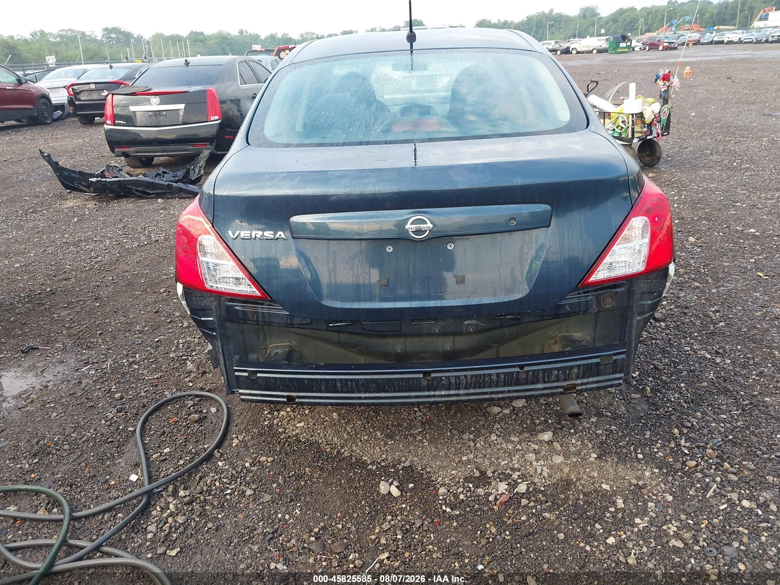 2015 Nissan Versa 1.6 S Blue vin: 3N1CN7AP2FL808917