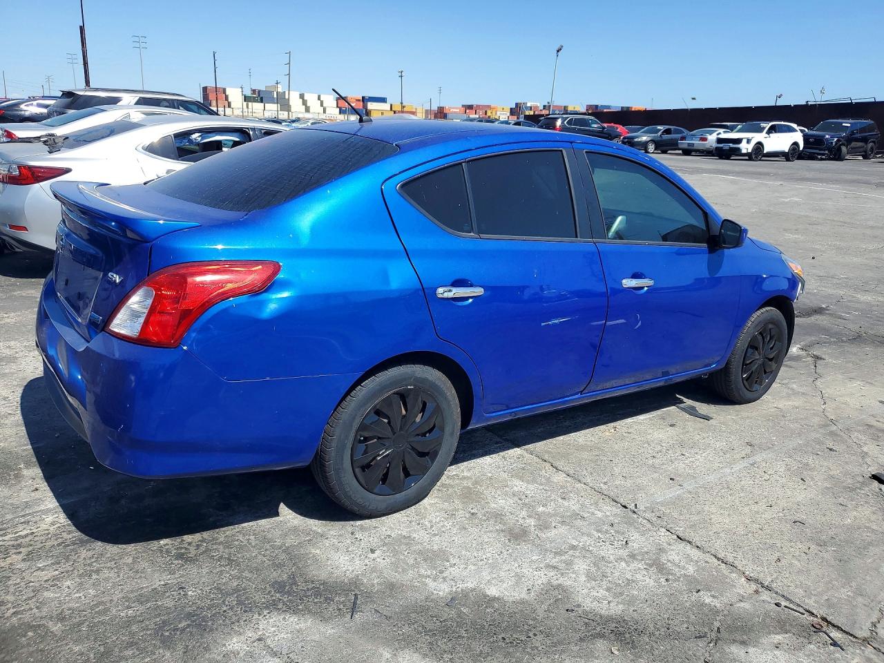 2015 Nissan Versa 1.6 Sv Blue vin: 3N1CN7AP2FL827841