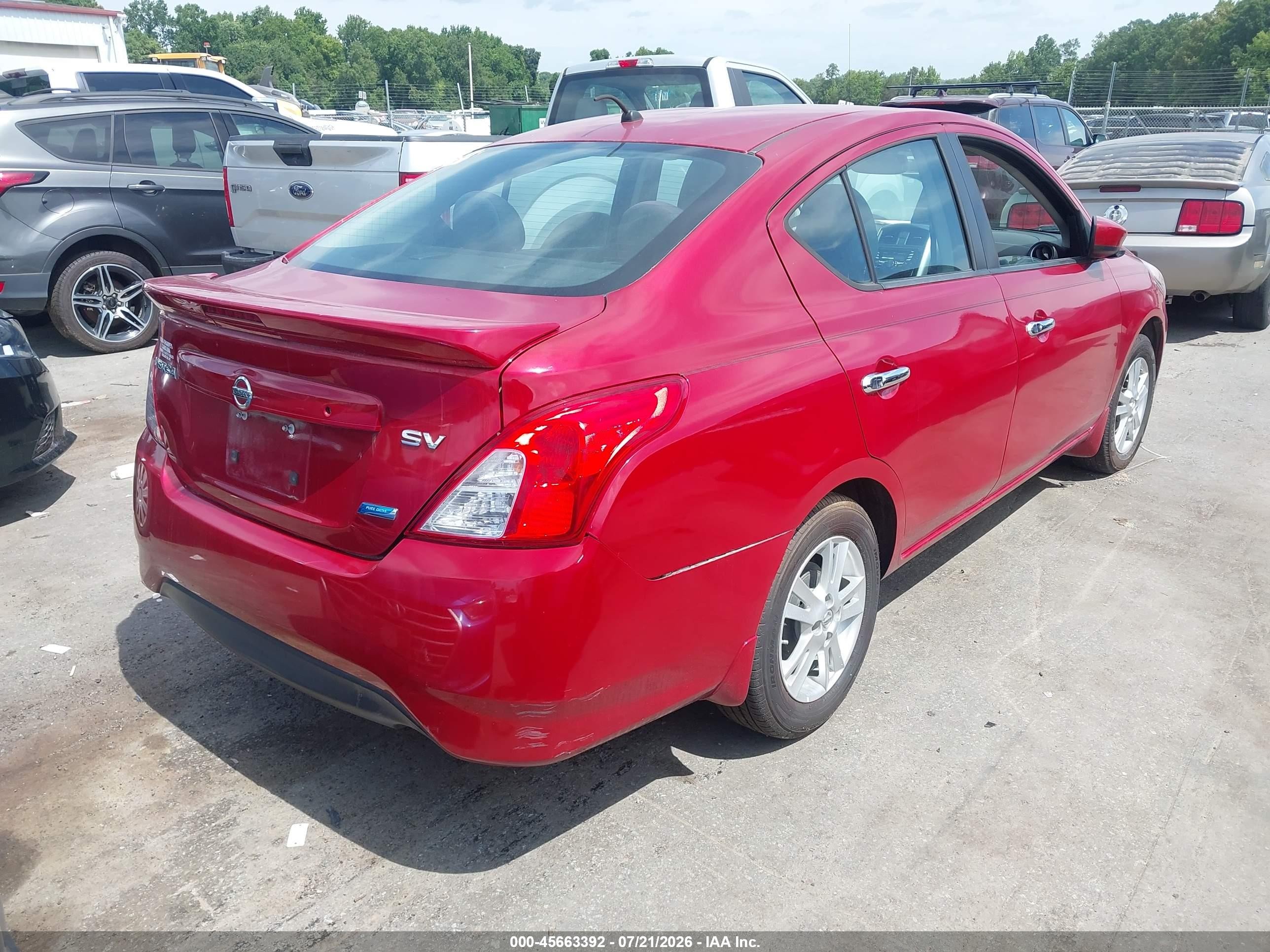 2015 Nissan Versa 1.6 Sv Red vin: 3N1CN7AP2FL831257