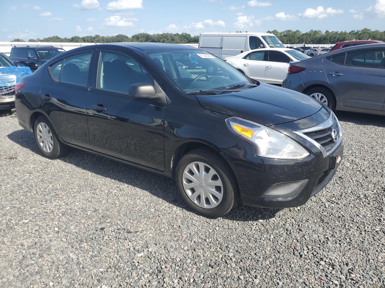 2015 Niss Versa Черный vin: 3N1CN7AP2FL838824