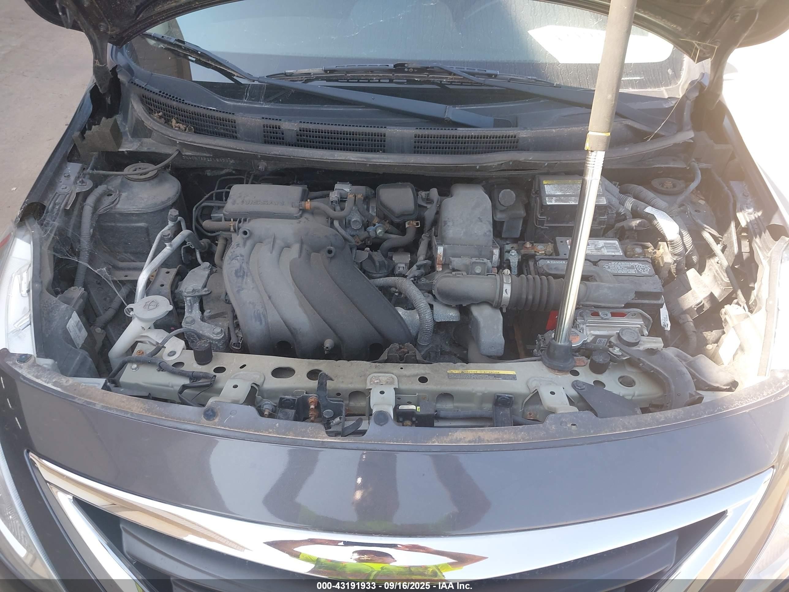 2015 Nissan Versa 1.6 S+ Gray vin: 3N1CN7AP2FL842985