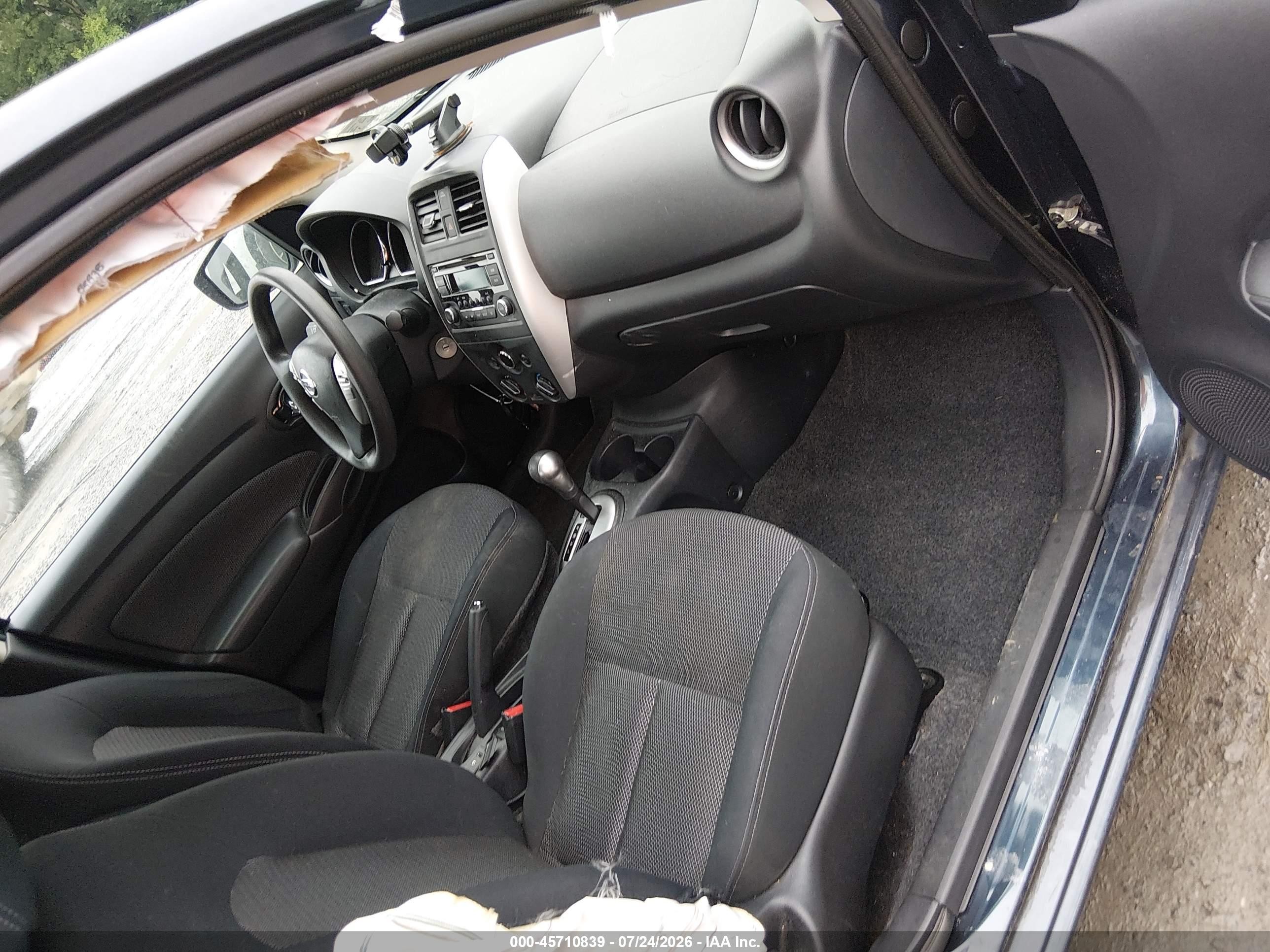 2015 Nissan Versa 1.6 Sv Синий vin: 3N1CN7AP2FL943542