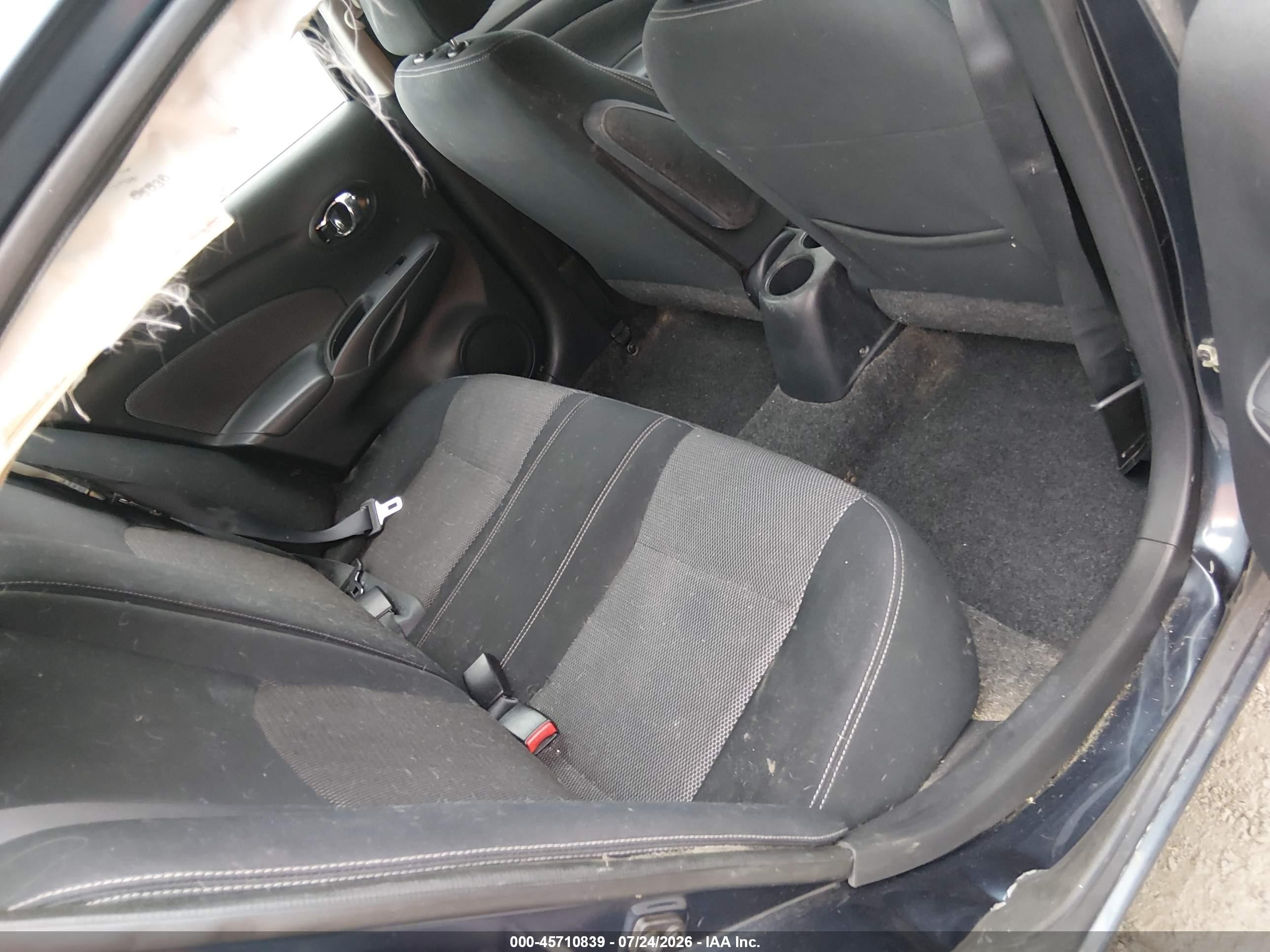 2015 Nissan Versa 1.6 Sv Синий vin: 3N1CN7AP2FL943542
