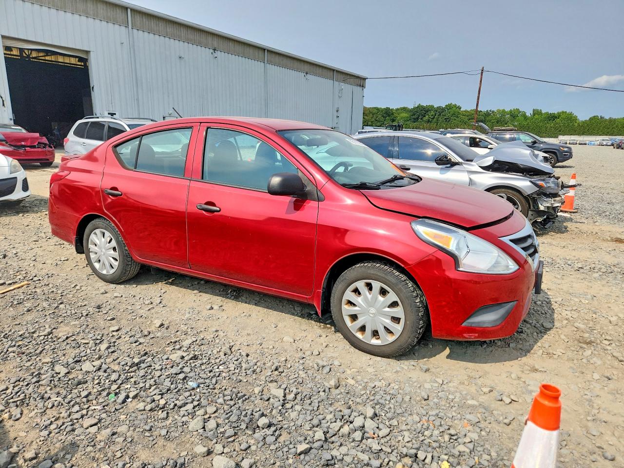 2015 Nissan Versa 1.6 S Plus Red vin: 3N1CN7AP2FL944822