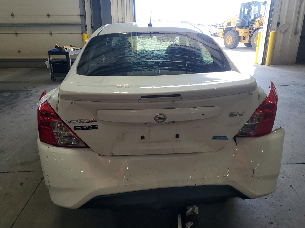 2015 Nissan Versa S White vin: 3N1CN7AP2FL949373