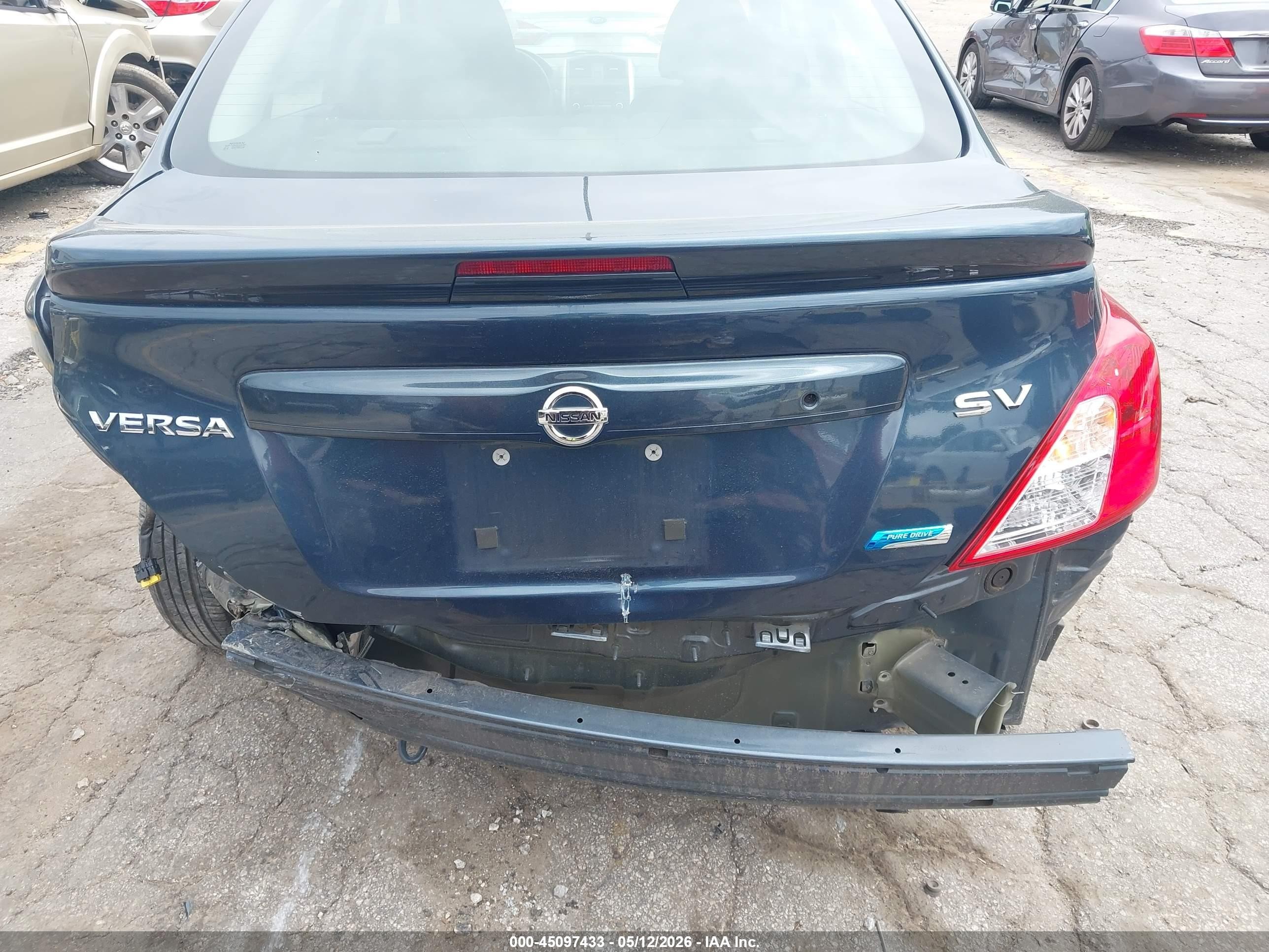 2016 Nissan Versa 1.6 S/1.6 S+/1.6 Sl/1.6 Sv Blue vin: 3N1CN7AP2GL812404