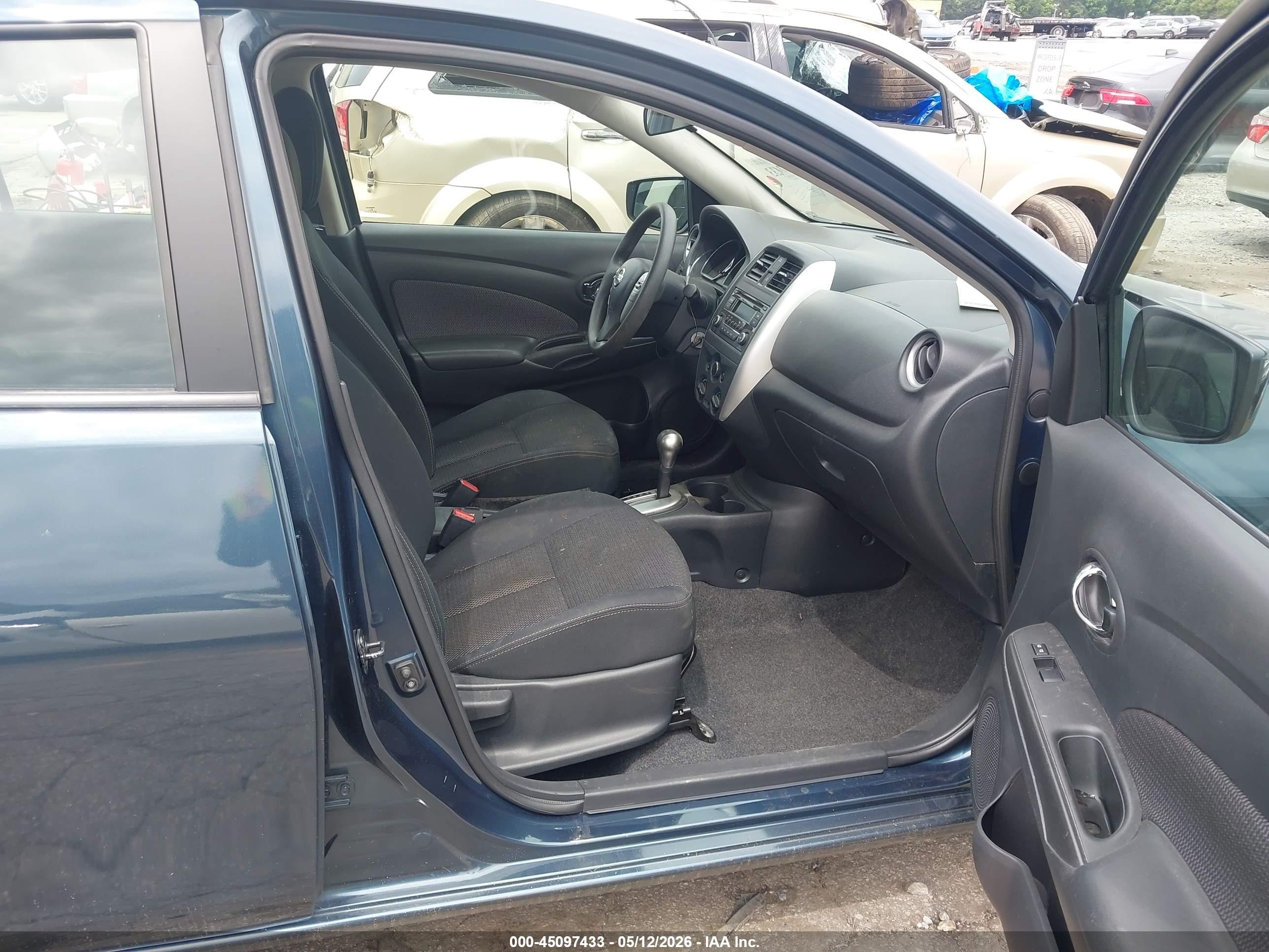 2016 Nissan Versa 1.6 S/1.6 S+/1.6 Sl/1.6 Sv Blue vin: 3N1CN7AP2GL812404