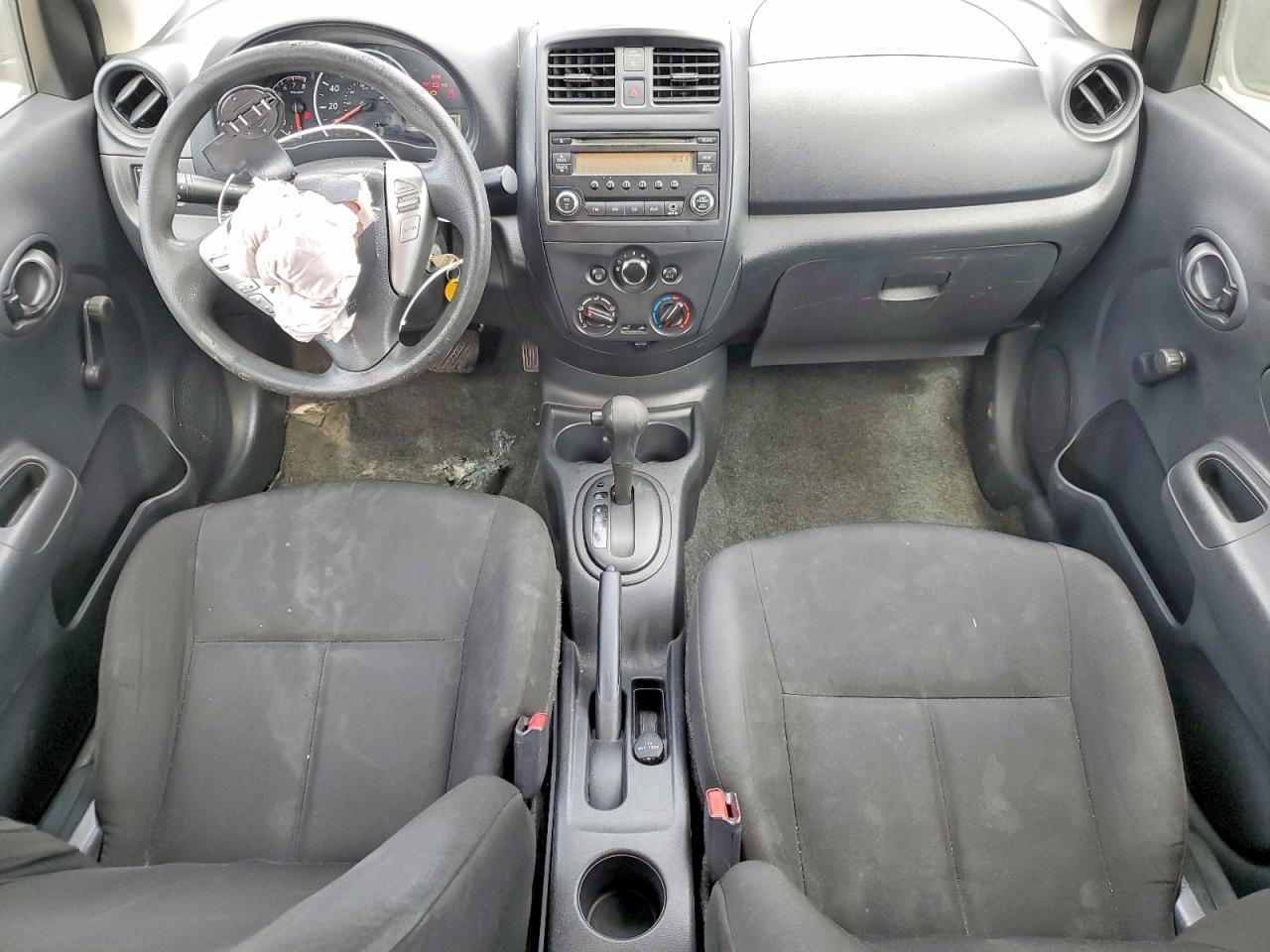 2016 Nissan Versa 1.6 S Plus Серый vin: 3N1CN7AP2GL825945