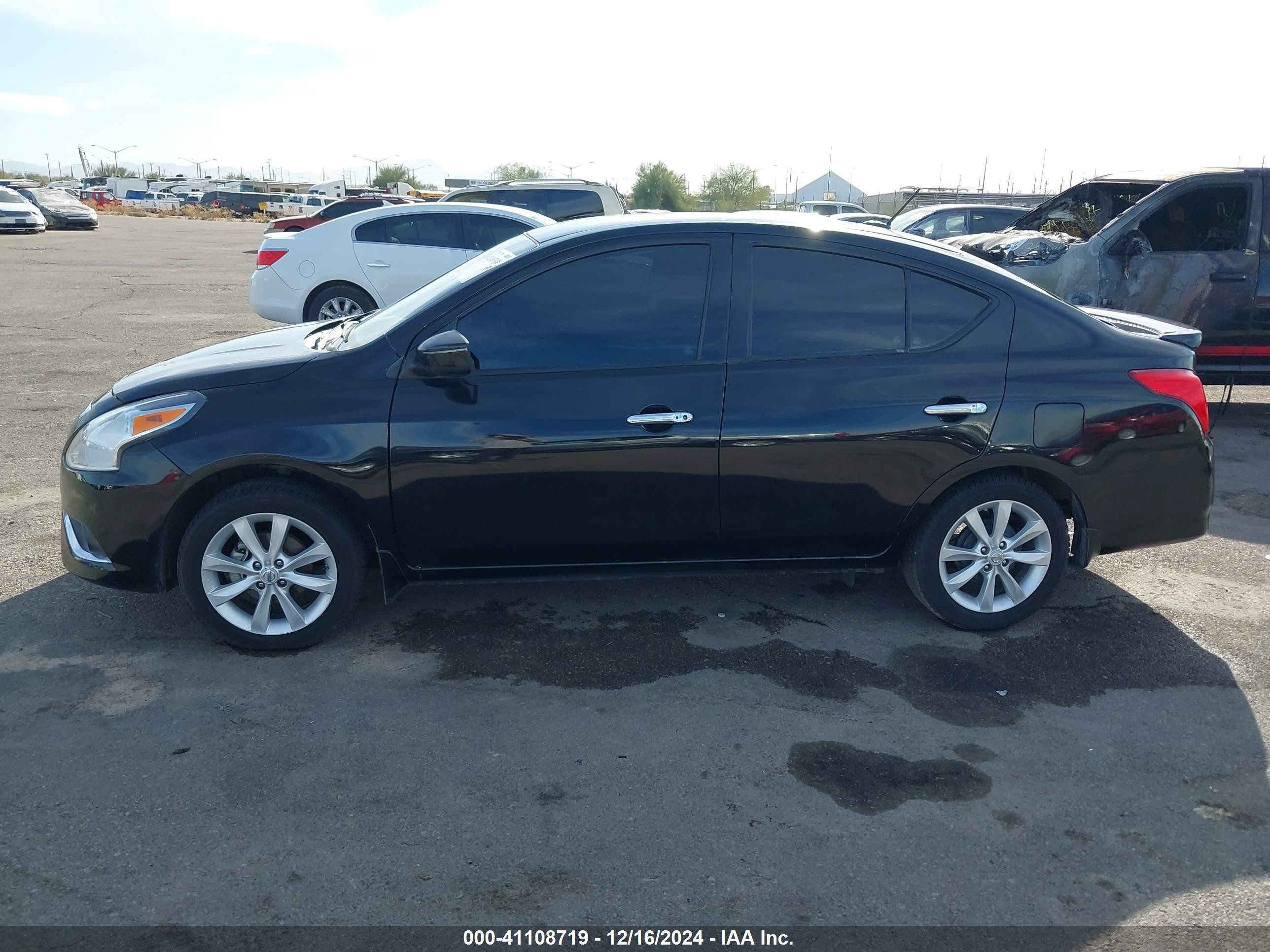 2016 Nissan Versa 1.6 Sl Black vin: 3N1CN7AP2GL904225