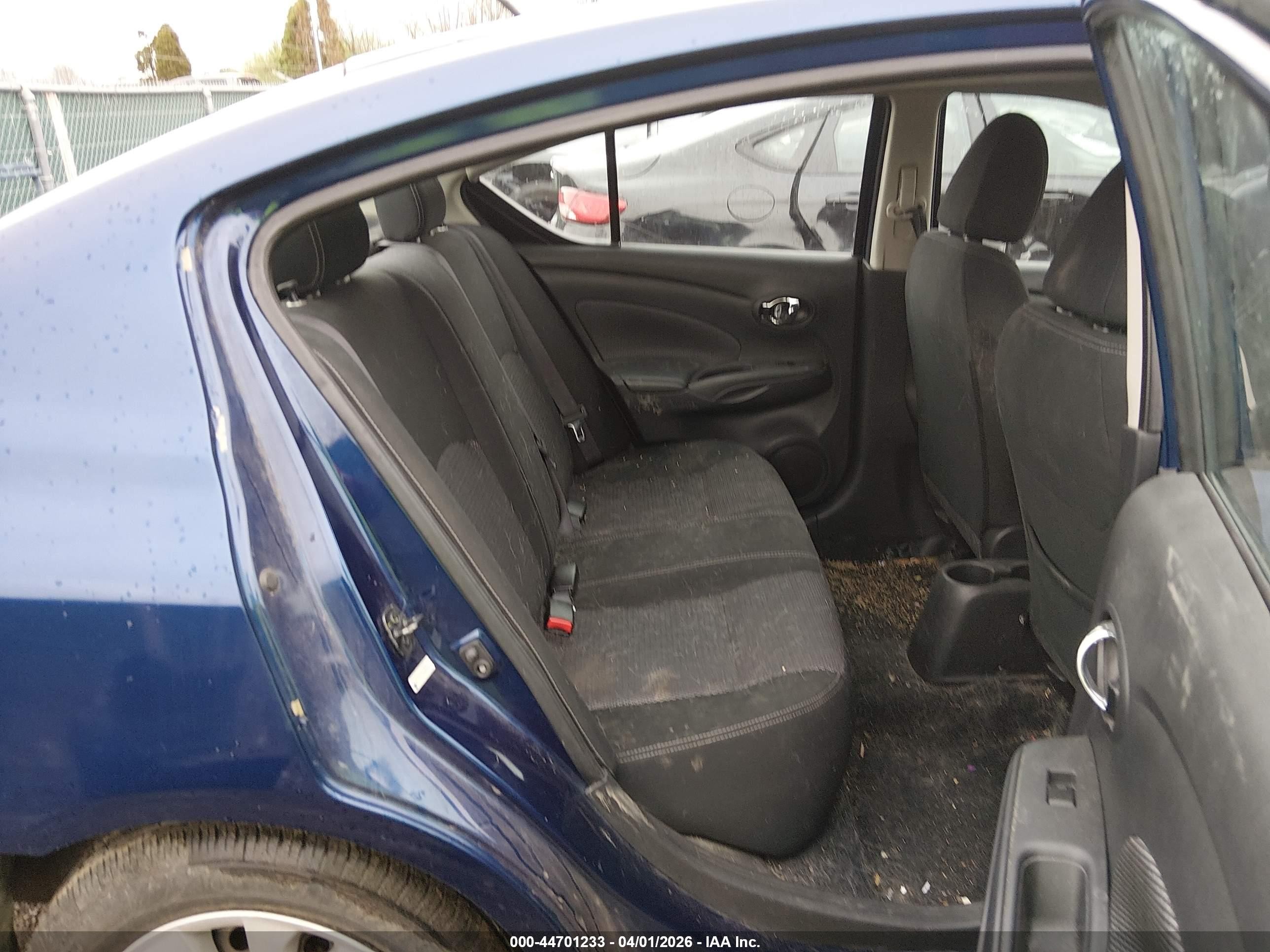2018 Nissan Versa 1.6 Sv Blue vin: 3N1CN7AP2JL800762