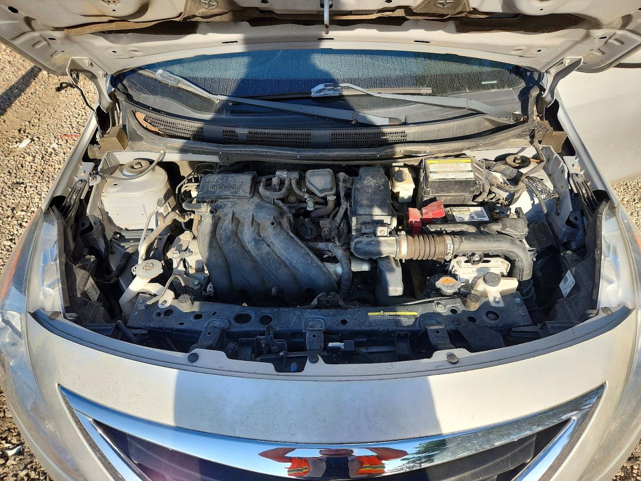 2018 Nissan Versa Sv Серебряный vin: 3N1CN7AP2JL843255