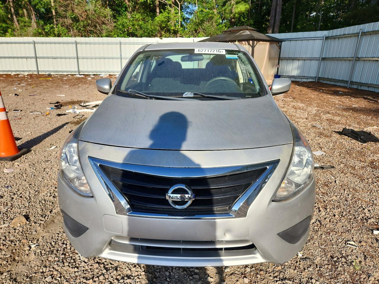 2018 Nissan Versa Sv Серебряный vin: 3N1CN7AP2JL843255