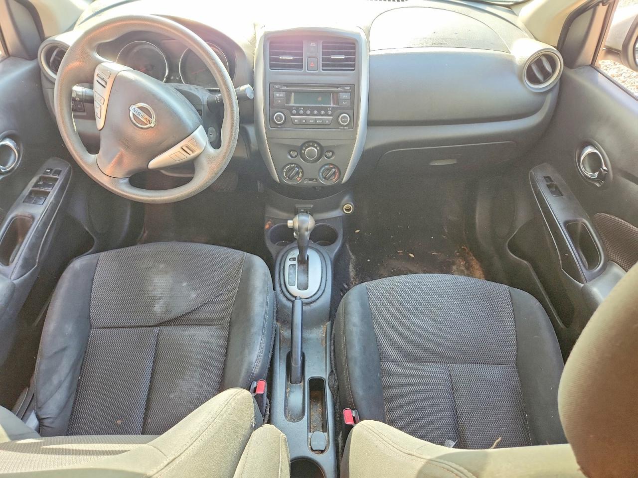 2018 Nissan Versa Sv Серебряный vin: 3N1CN7AP2JL843255
