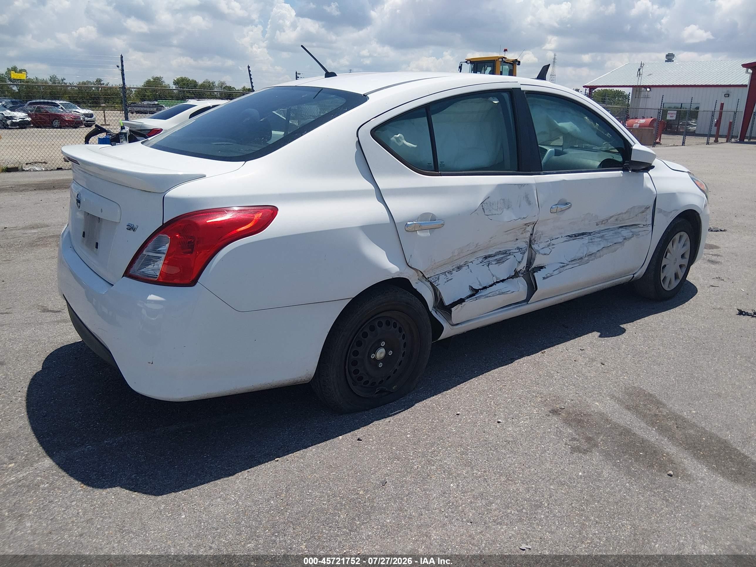 2019 Nissan Versa 1.6 Sv White vin: 3N1CN7AP2KL874605