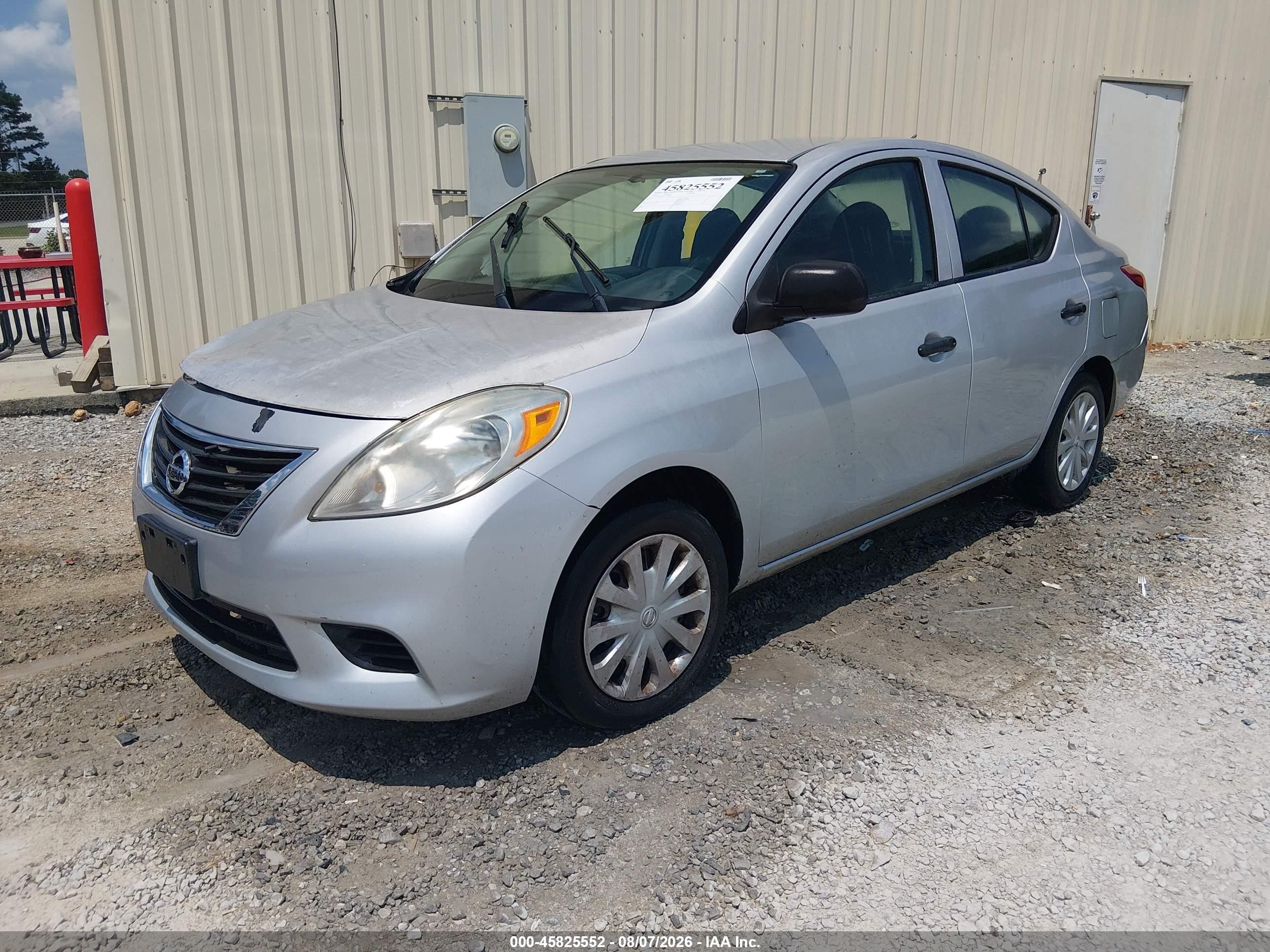 2012 Nissan Versa 1.6 S Silver vin: 3N1CN7AP3CL824040
