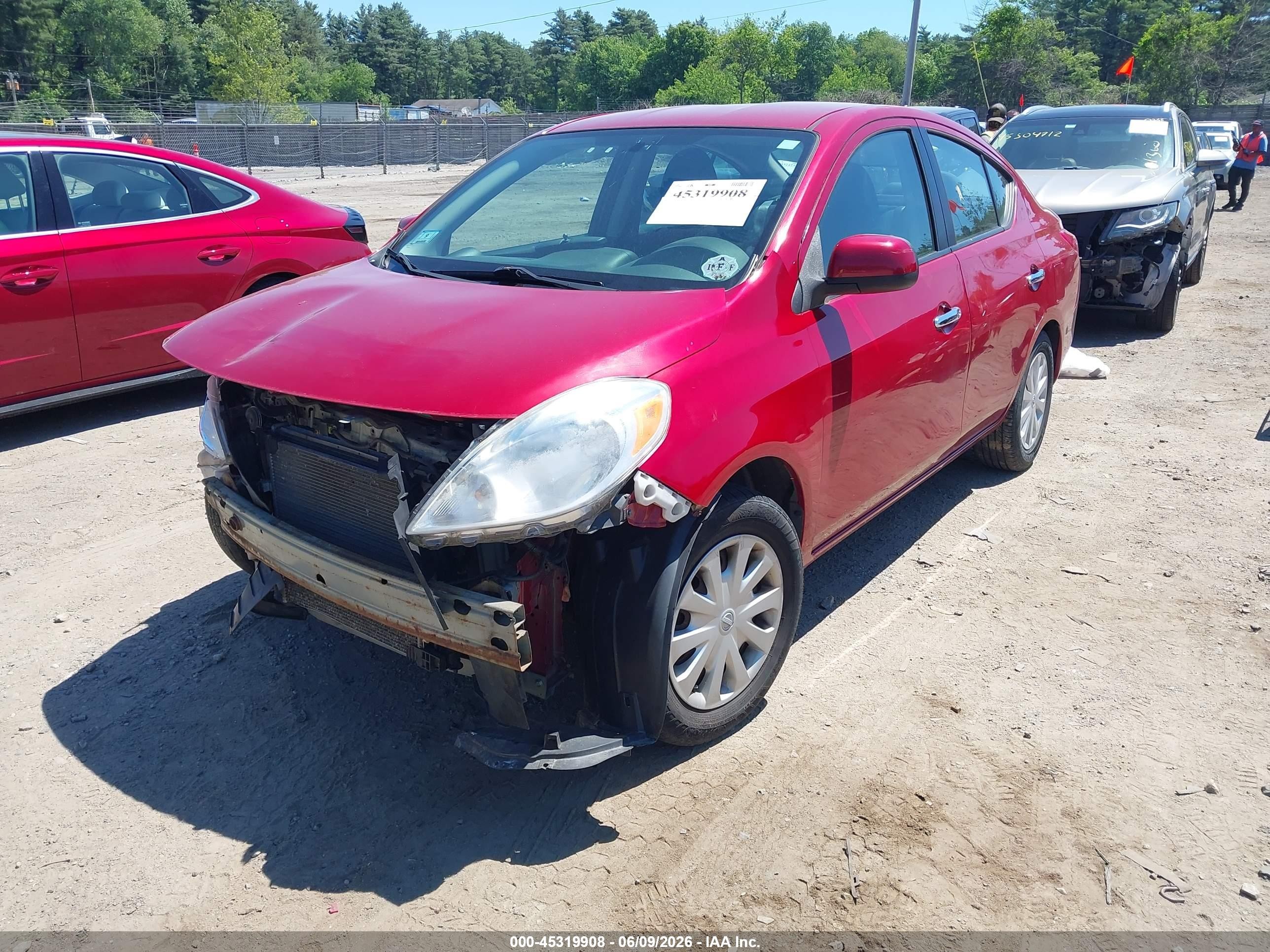 2012 Nissan Versa 1.6 Sv Red vin: 3N1CN7AP3CL943853