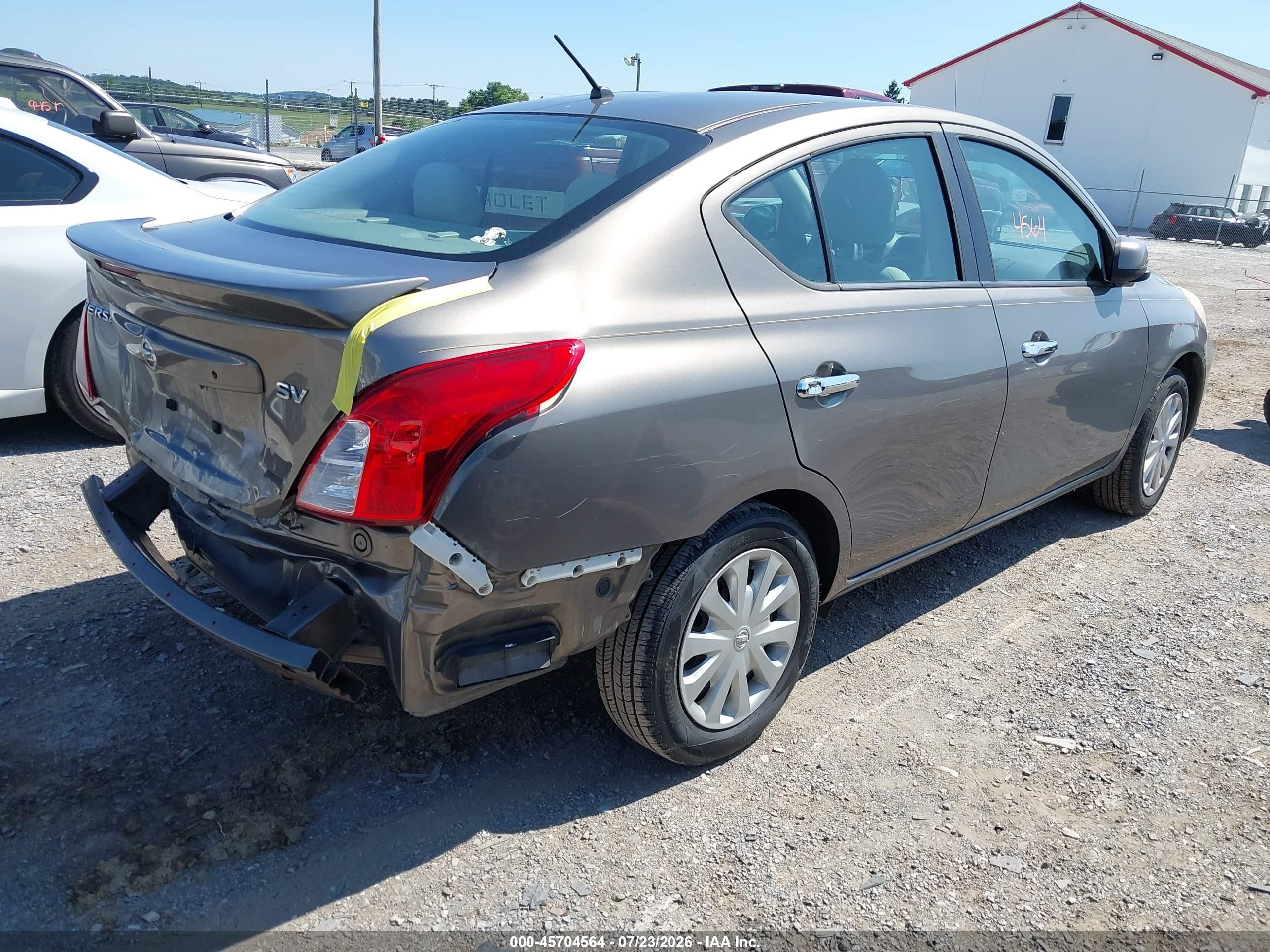 2013 Nissan Versa 1.6 Sv Gray vin: 3N1CN7AP3DL847562