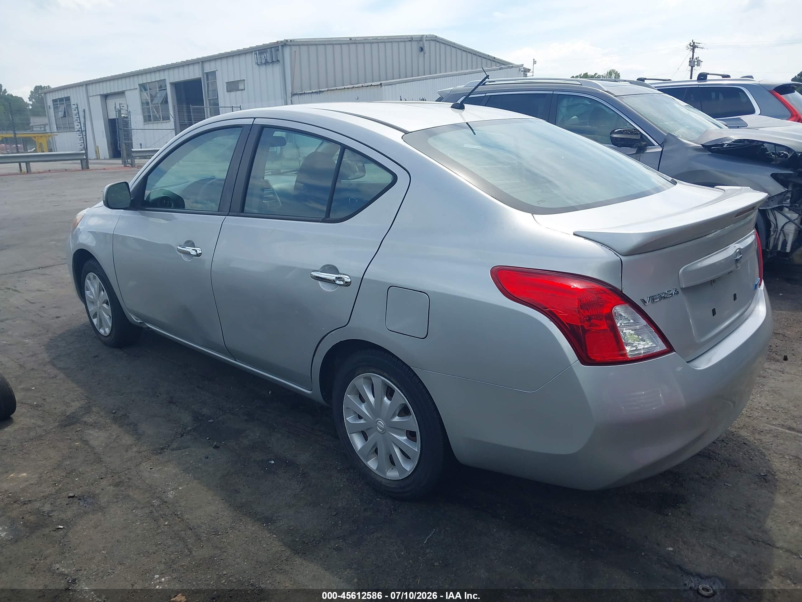 2013 Nissan Versa 1.6 Sv Silver vin: 3N1CN7AP3DL871439