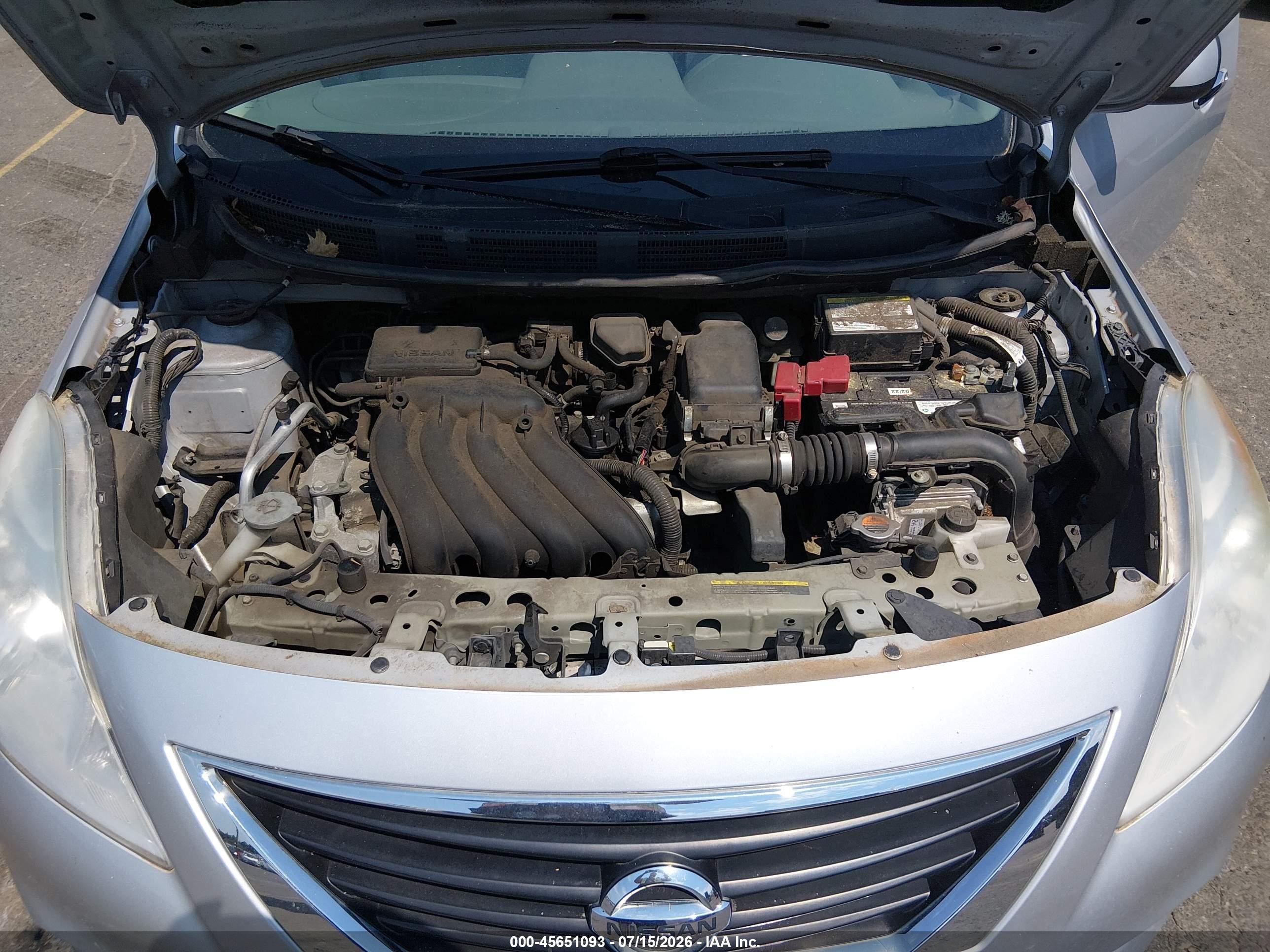 2013 Nissan Versa 1.6 Sv Silver vin: 3N1CN7AP3DL882053