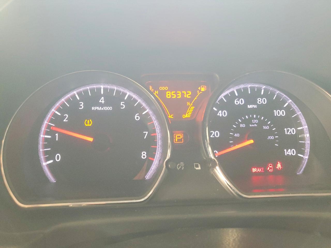2014 Nissan Versa 1.6 Sv Silver vin: 3N1CN7AP3EK440641