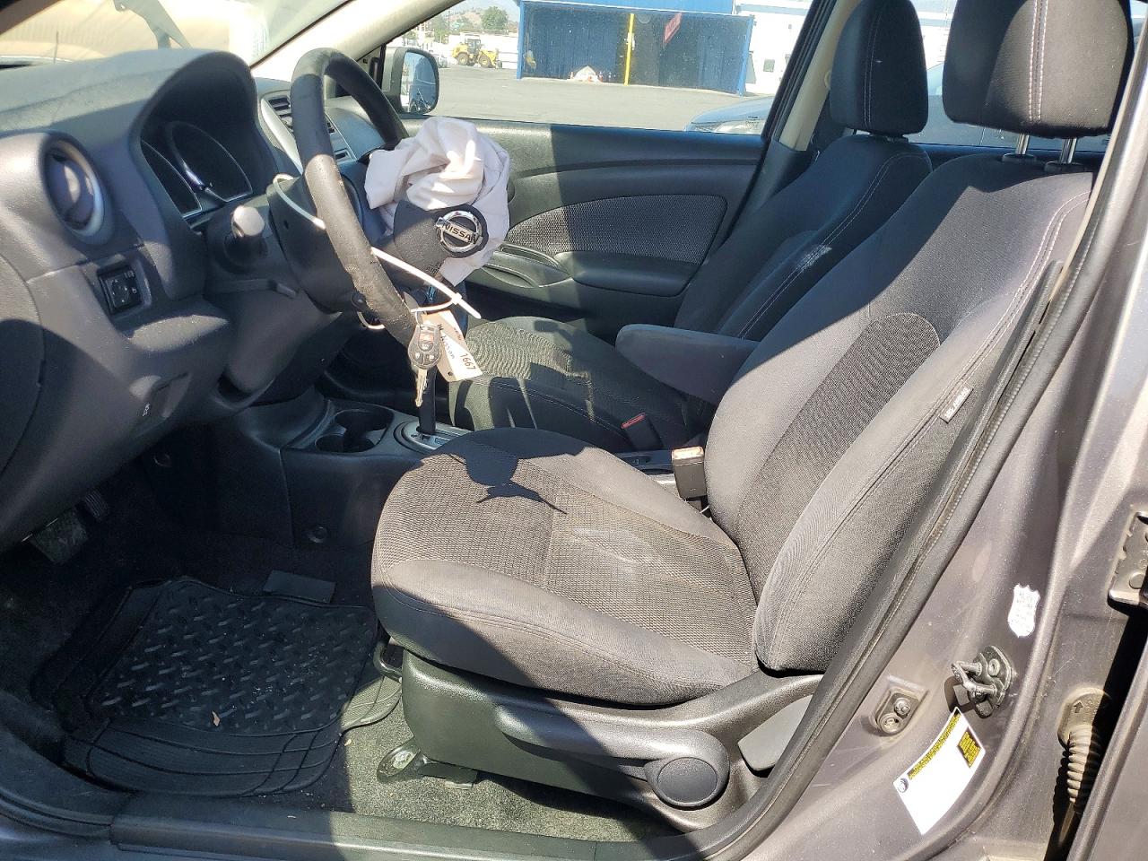 2014 Nissan Versa 1.6 Sv Gray vin: 3N1CN7AP3EK462302