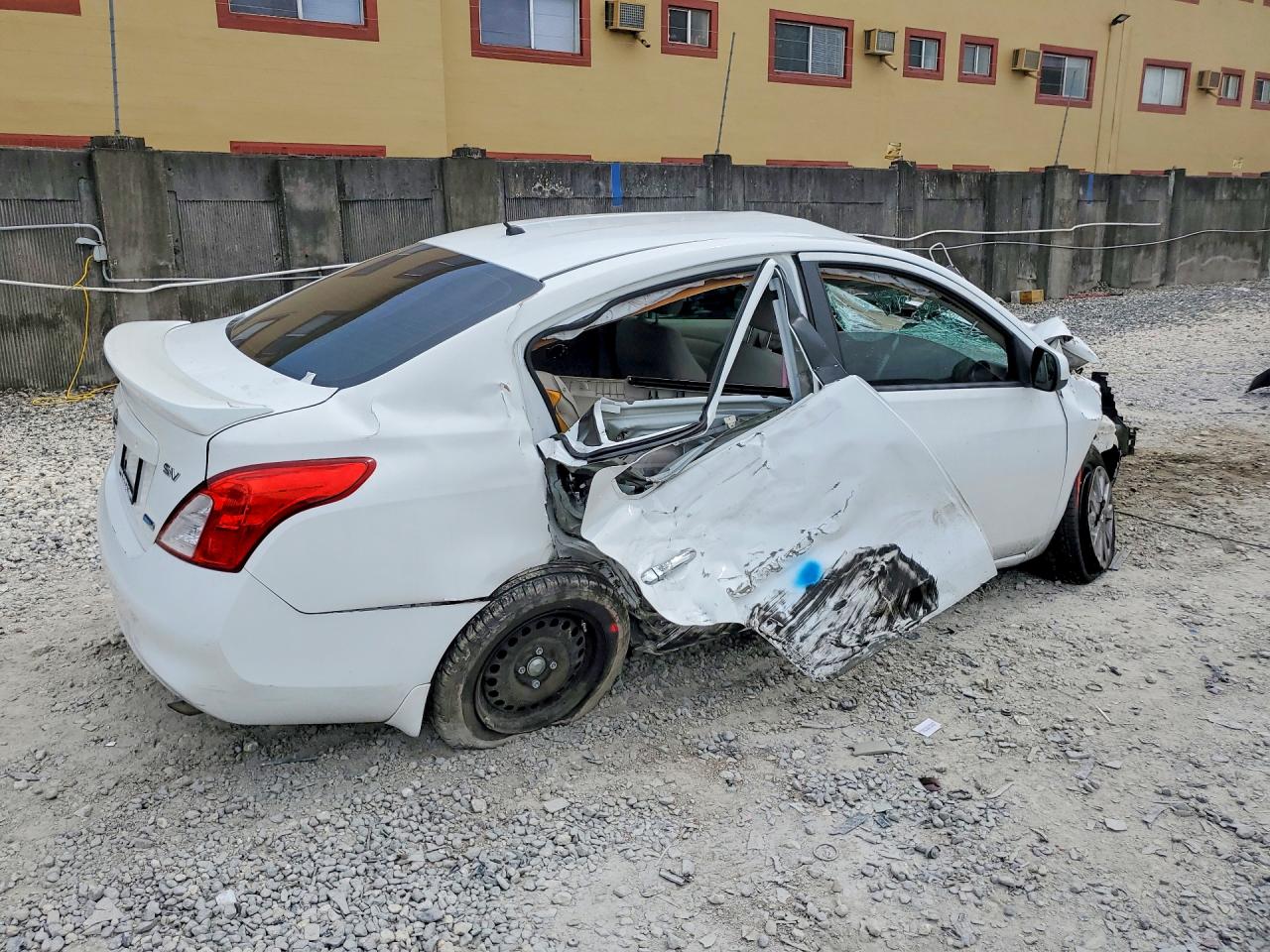 2014 Nissan Versa 1.6 Sv White vin: 3N1CN7AP3EK468049