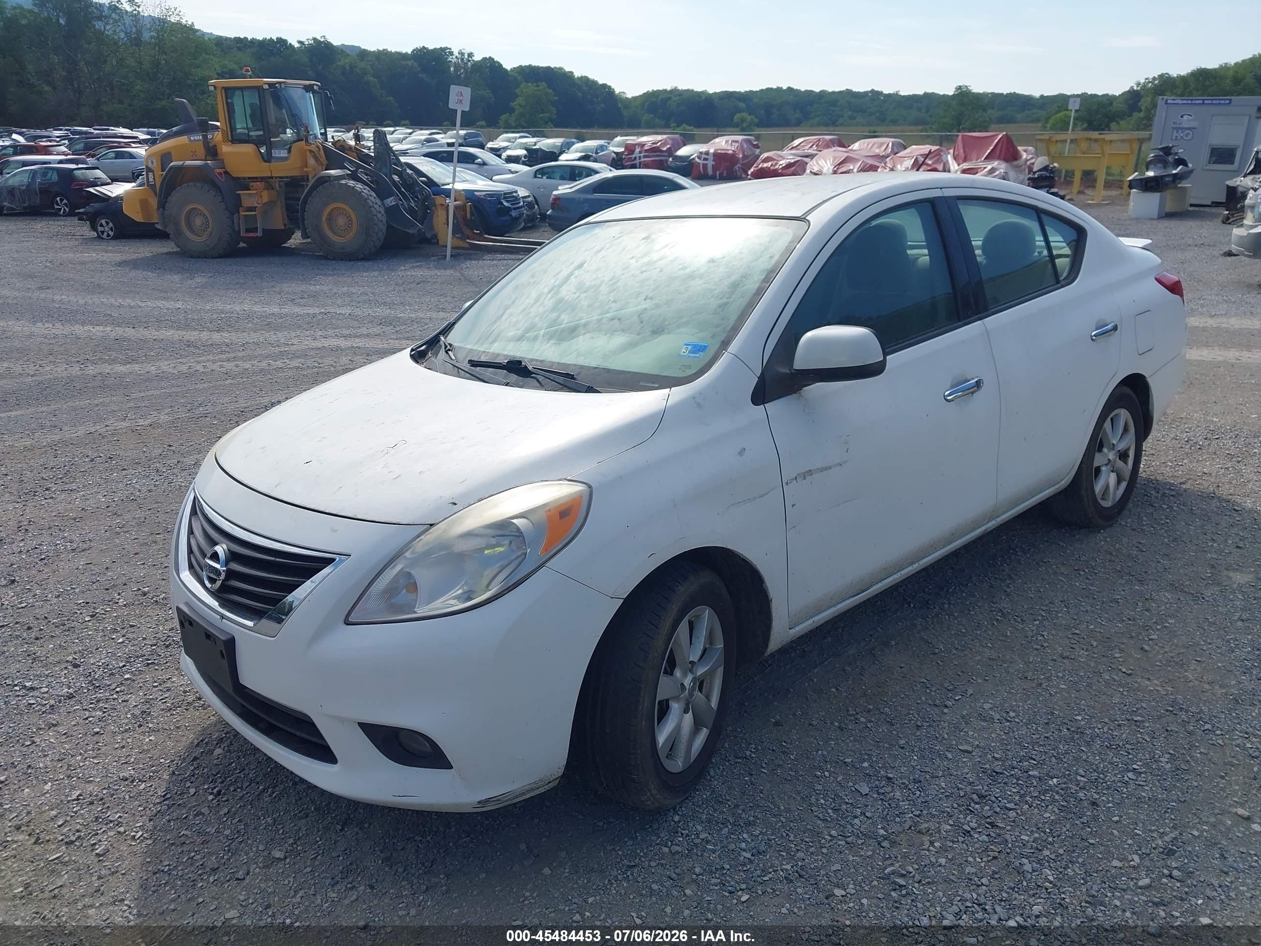 2014 Nissan Versa 1.6 Sv White vin: 3N1CN7AP3EL805202