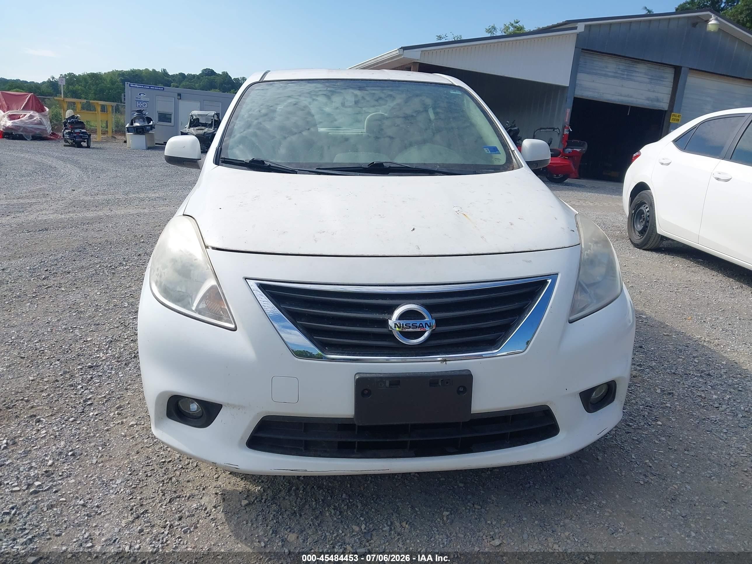 2014 Nissan Versa 1.6 Sv White vin: 3N1CN7AP3EL805202