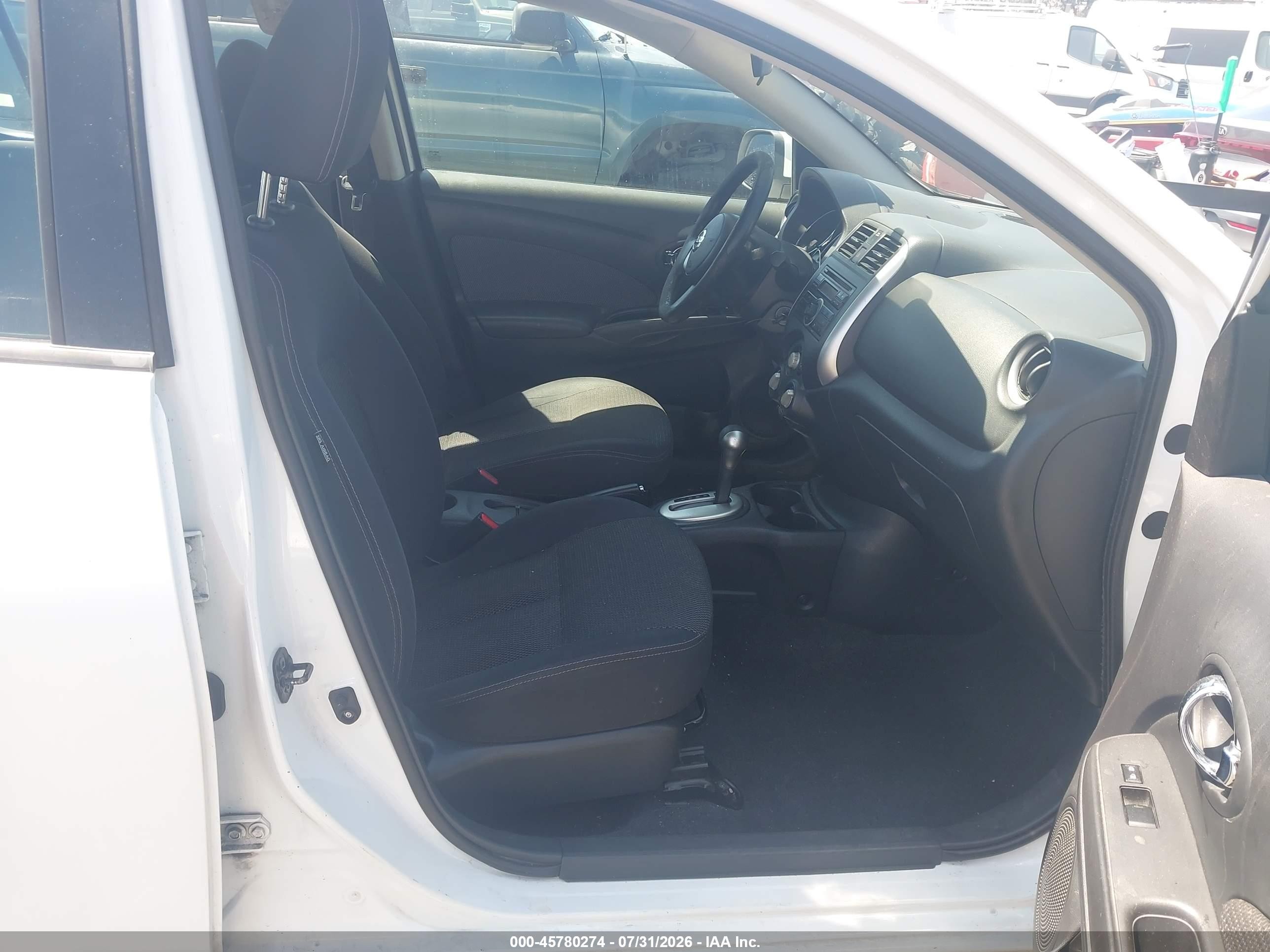 2014 Nissan Versa 1.6 Sv White vin: 3N1CN7AP3EL813316