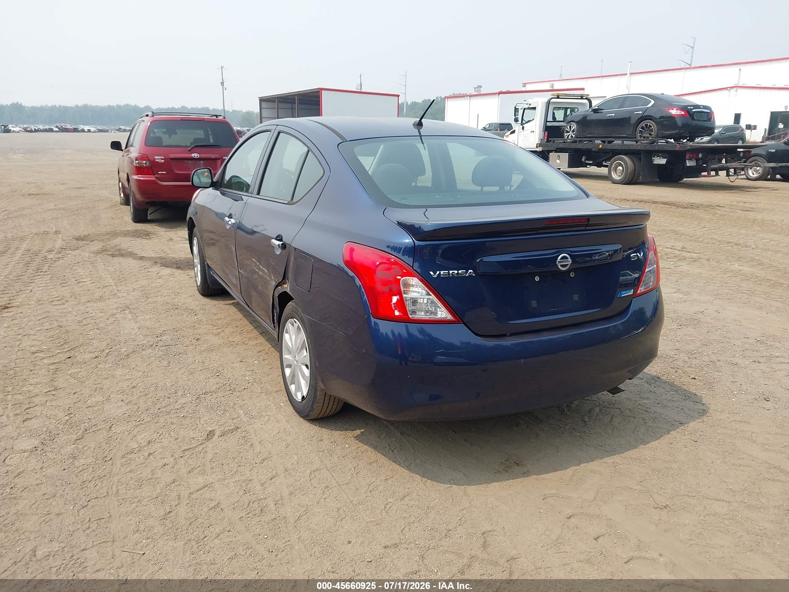 2014 Nissan Versa 1.6 Sv Blue vin: 3N1CN7AP3EL821643