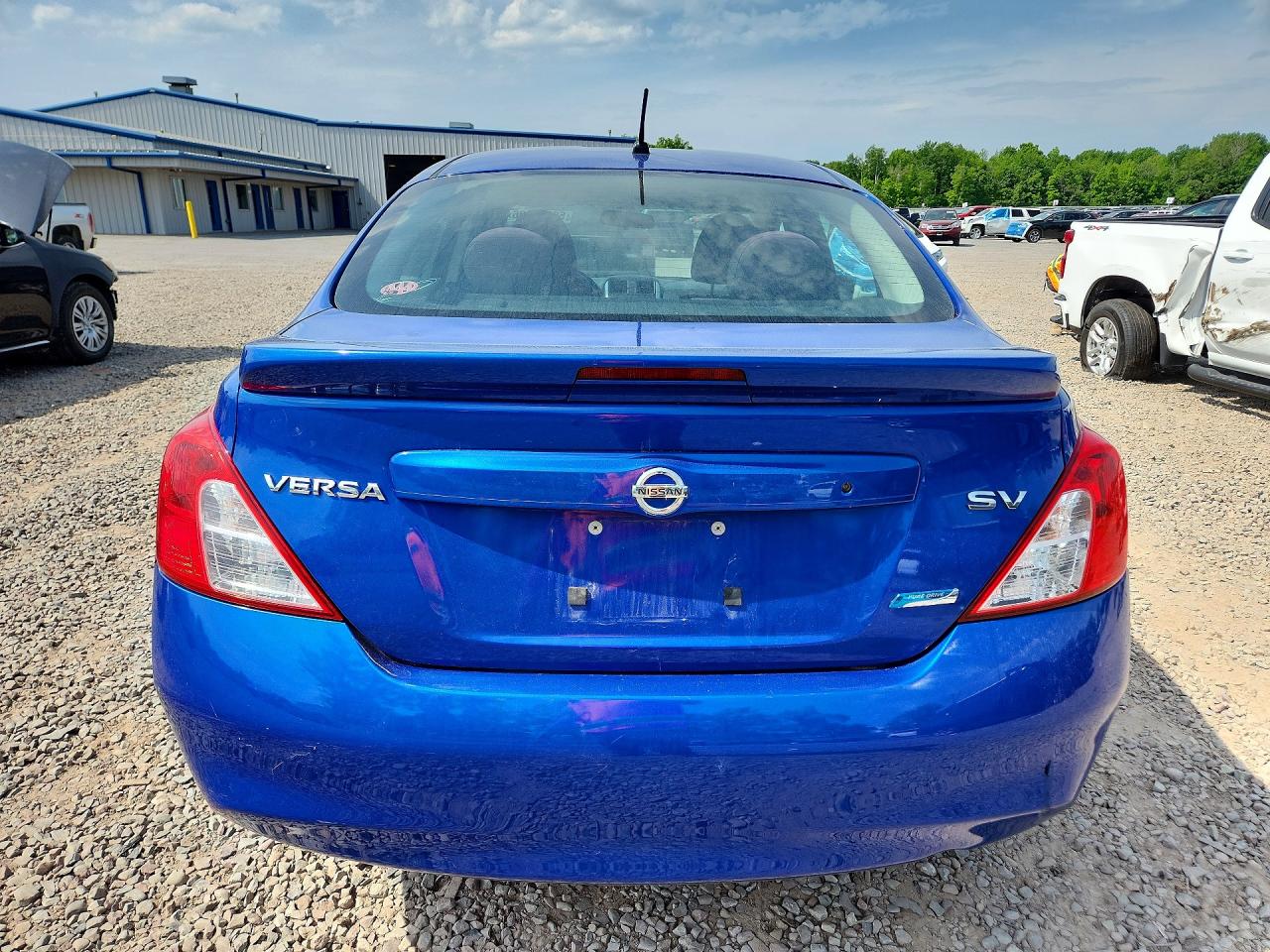 2014 Nissan Versa 1.6 S Blue vin: 3N1CN7AP3EL826972