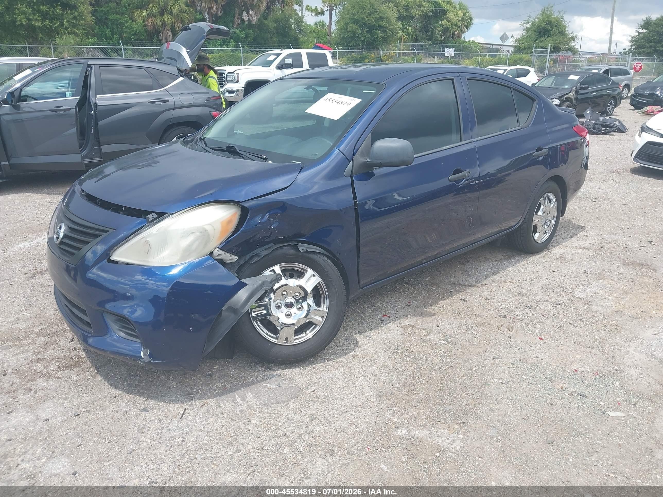 2014 Nissan Versa 1.6 S+ Dark Blue vin: 3N1CN7AP3EL832657