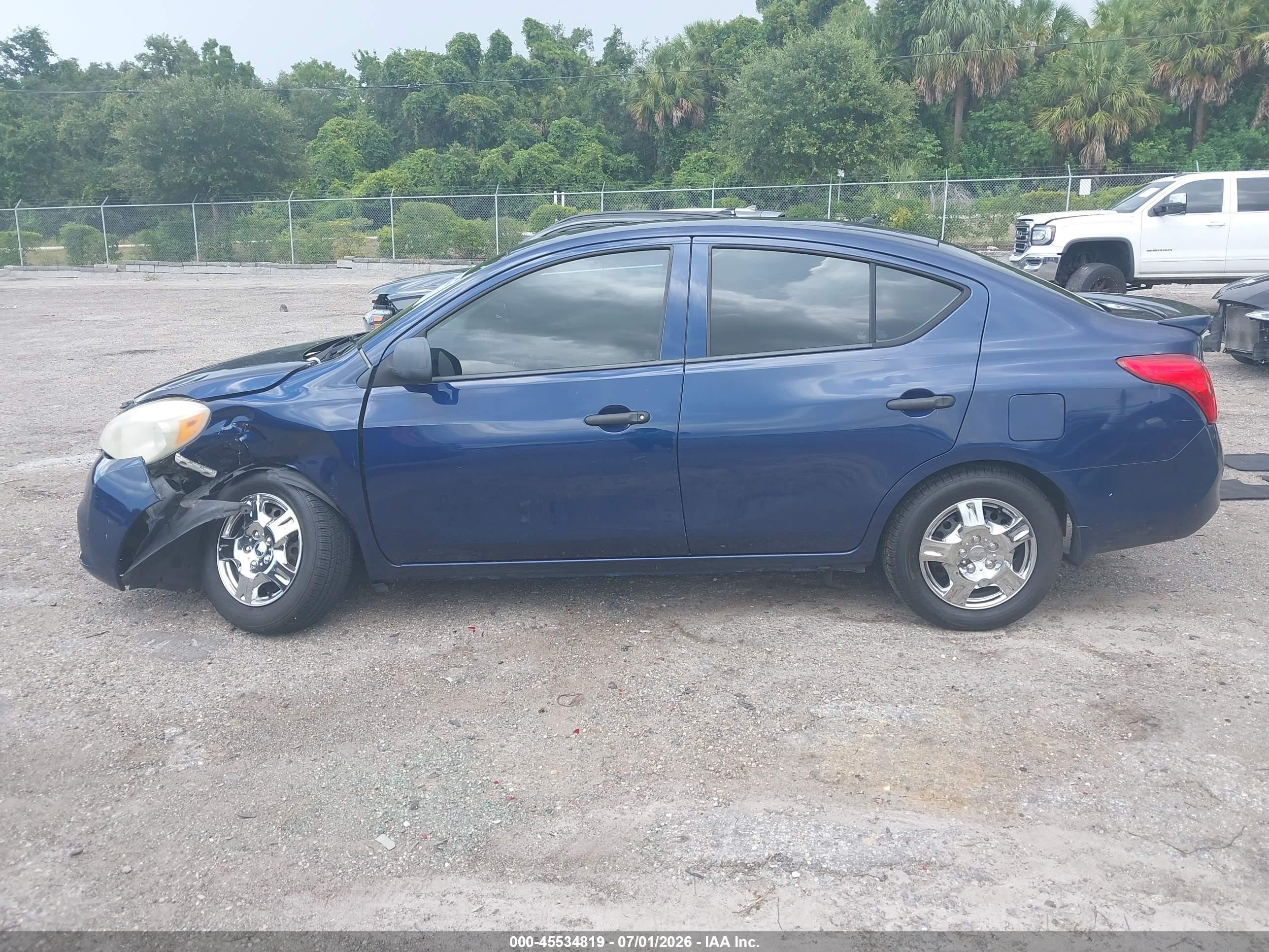 2014 Nissan Versa 1.6 S+ Dark Blue vin: 3N1CN7AP3EL832657
