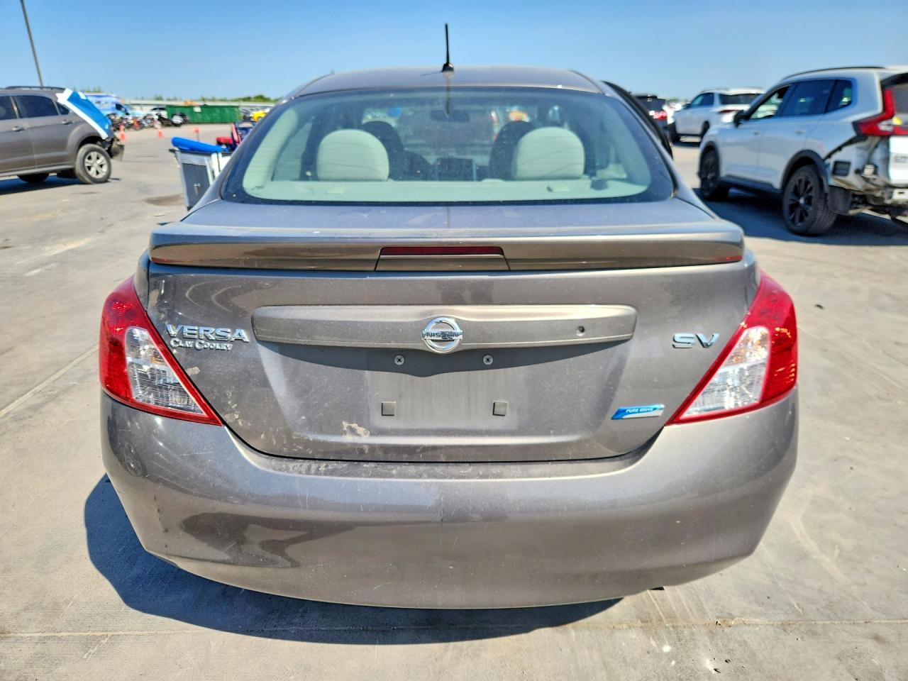 2014 Nissan Versa 1.6 Sv Gray vin: 3N1CN7AP3EL855601