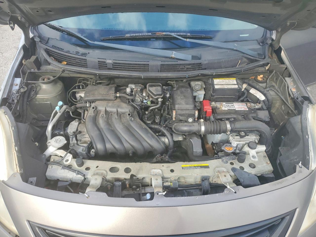 2014 Nissan Versa 1.6 S Plus Серый vin: 3N1CN7AP3EL856456