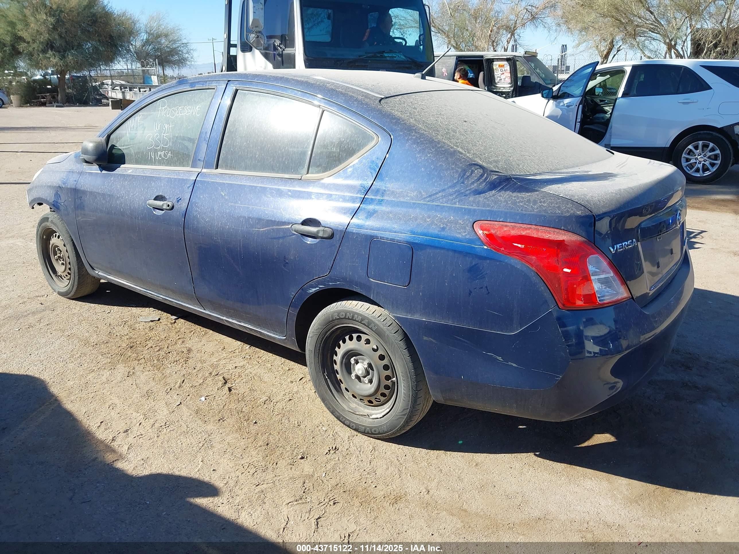 2014 Nissan Versa 1.6 S Blue vin: 3N1CN7AP3EL858854