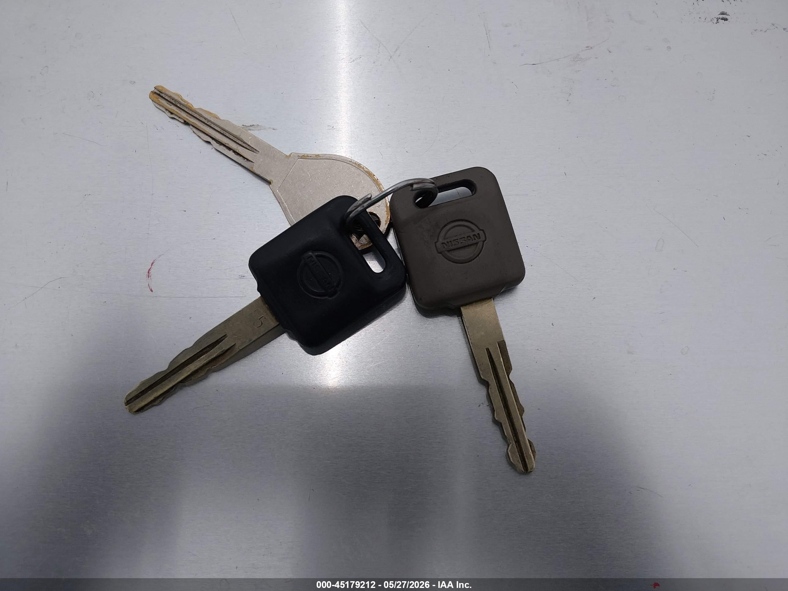 2014 Nissan Versa 1.6 S+ Red vin: 3N1CN7AP3EL859471