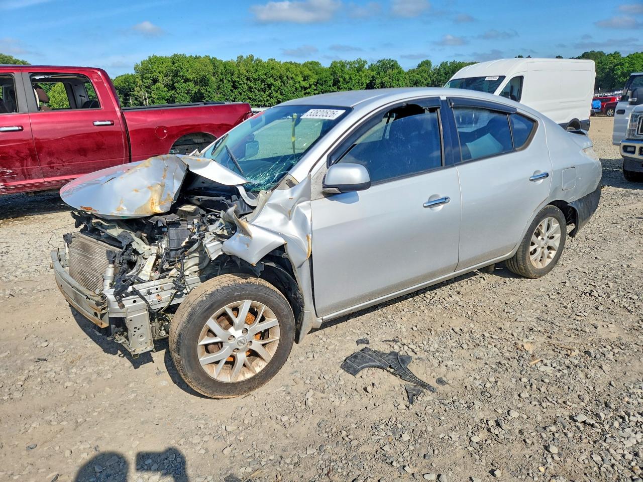2014 Nissan Versa 1.6 Sv Silver vin: 3N1CN7AP3EL866839