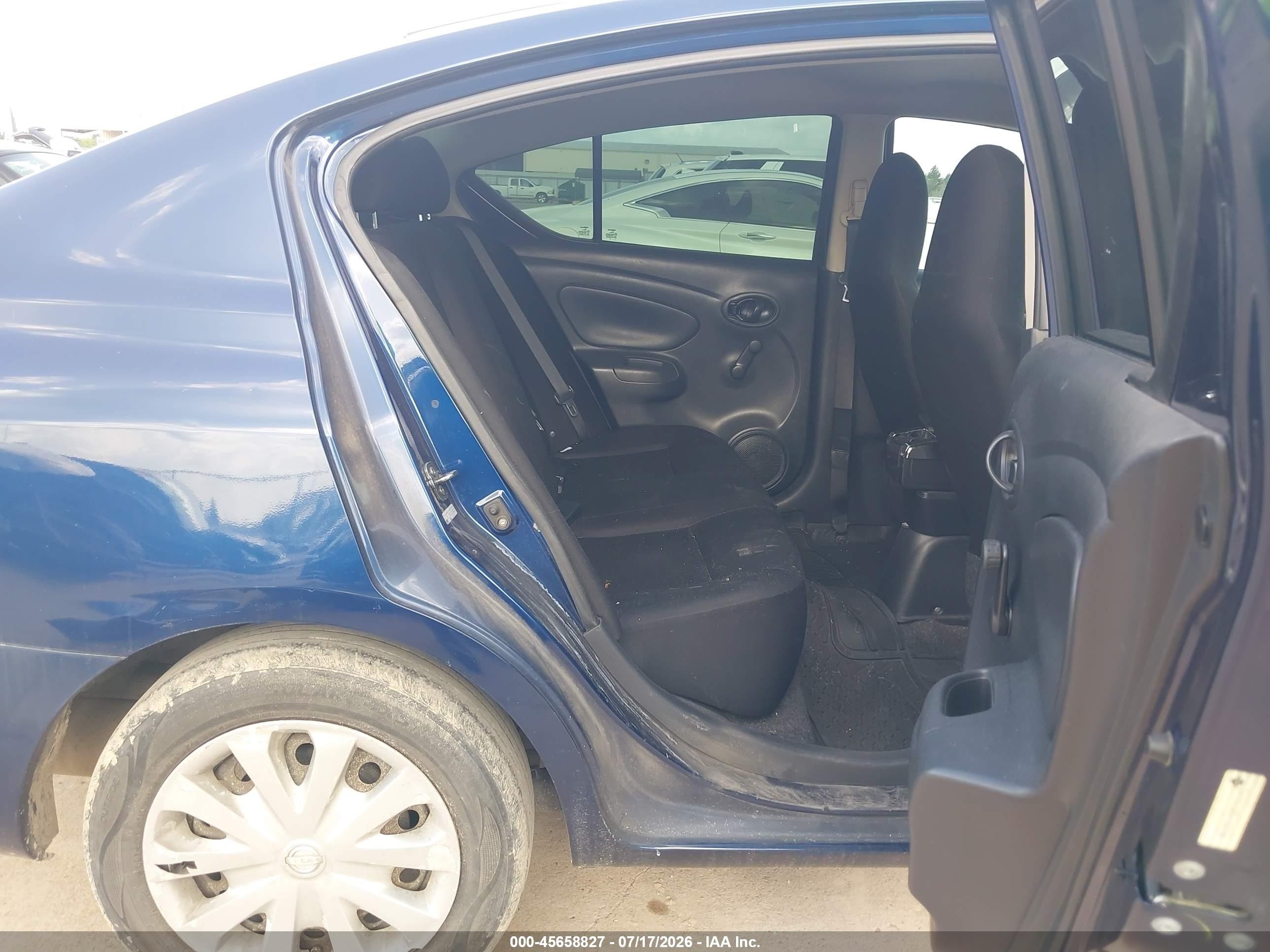 2014 Nissan Versa 1.6 S+ Blue vin: 3N1CN7AP3EL868204