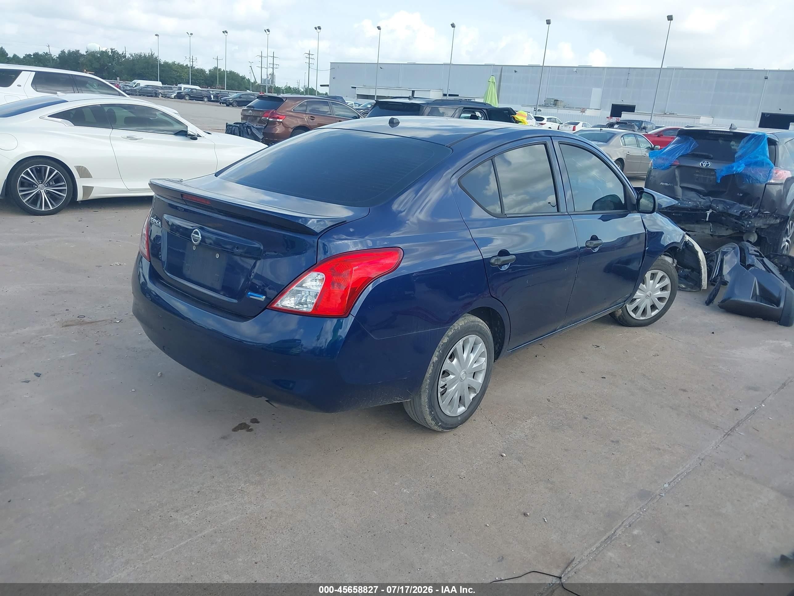 2014 Nissan Versa 1.6 S+ Blue vin: 3N1CN7AP3EL868204