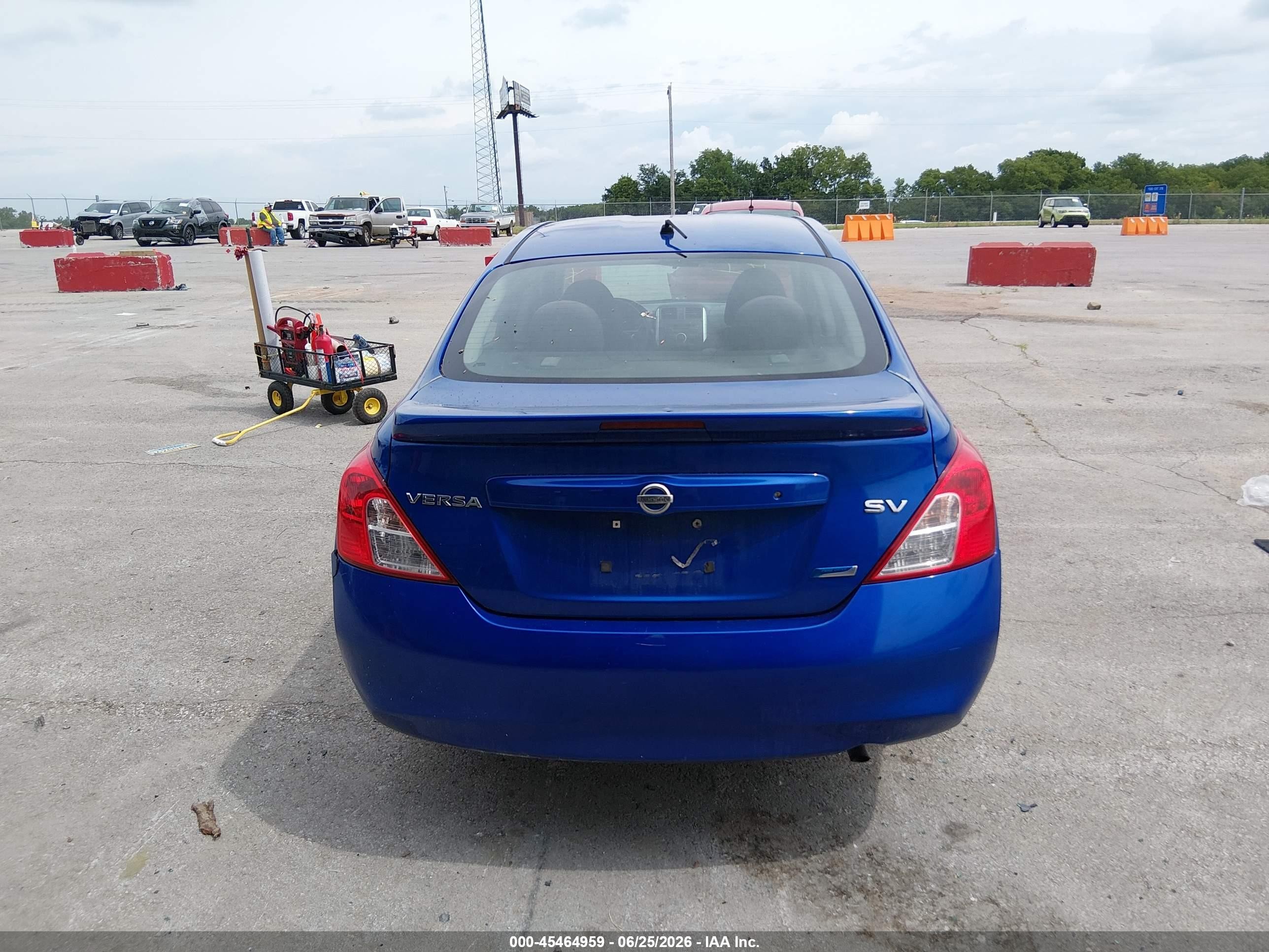 2014 Nissan Versa 1.6 S/1.6 S+/1.6 Sl/1.6 Sv/s Blue vin: 3N1CN7AP3EL876027