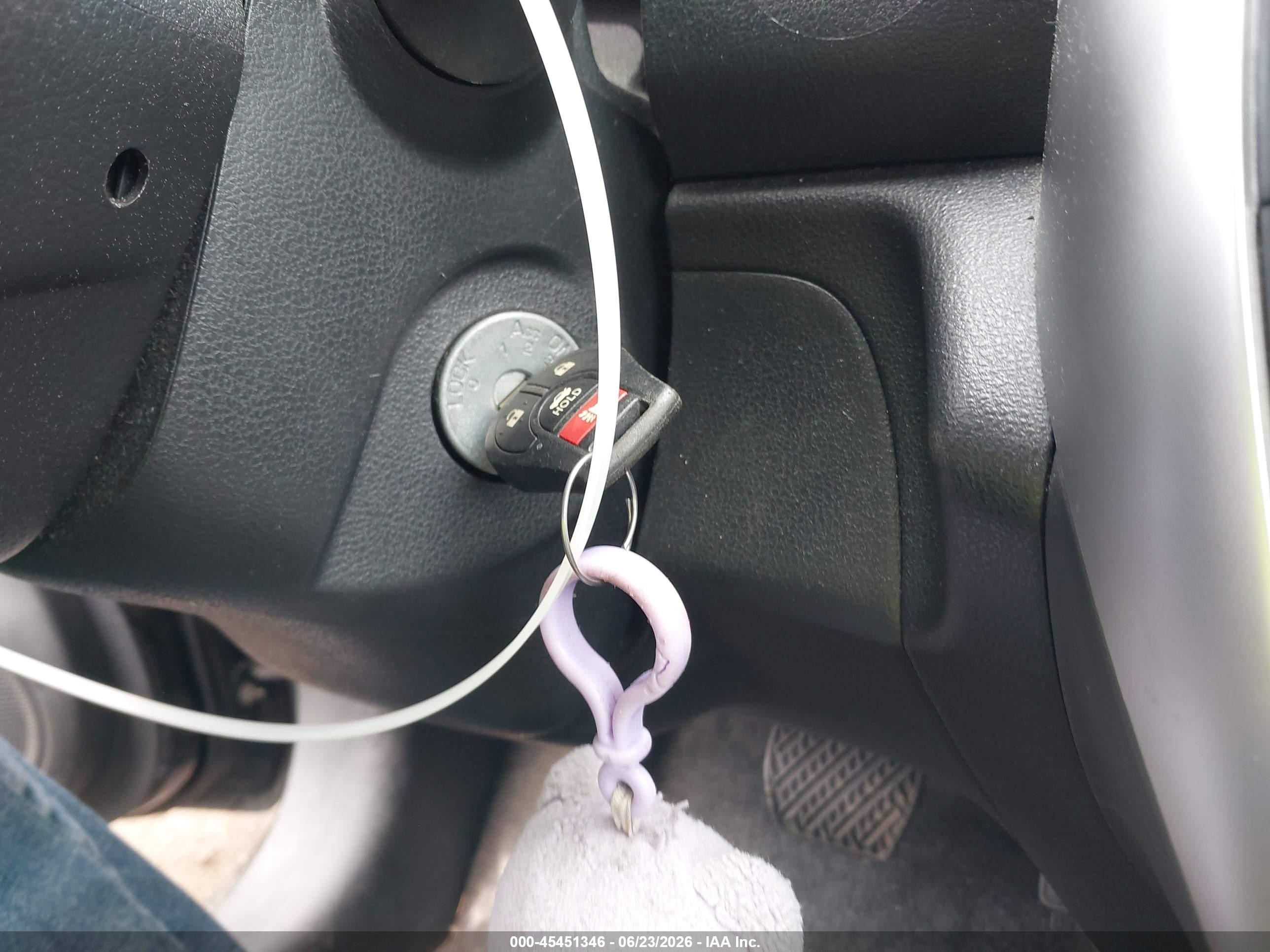 2015 Nissan Versa 1.6 Sv Черный vin: 3N1CN7AP3FL803080