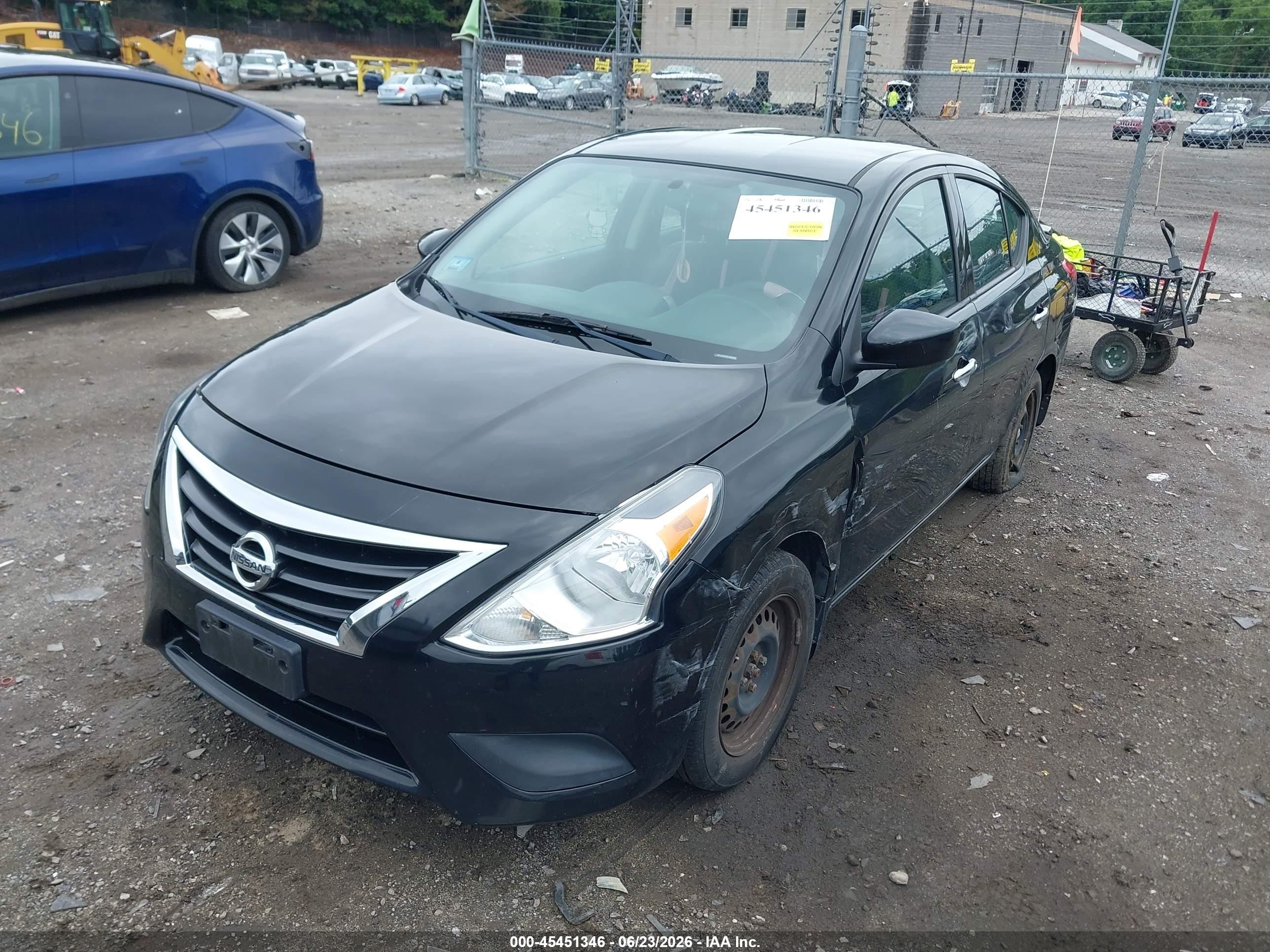 2015 Nissan Versa 1.6 Sv Черный vin: 3N1CN7AP3FL803080